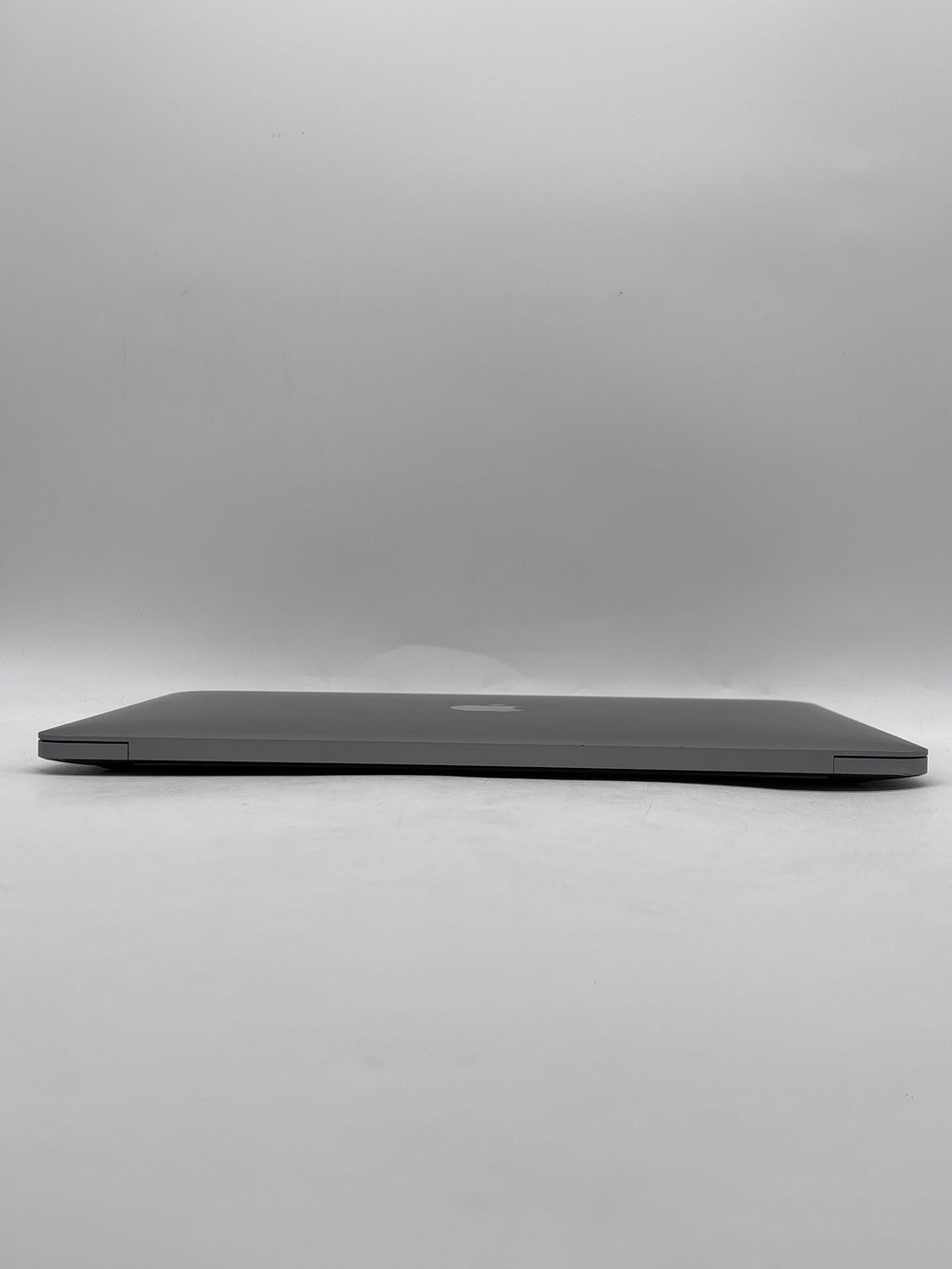 Apple MacBook Pro 13" A2338 M1 8GB RAM 256GB SSD Space Gray - Used