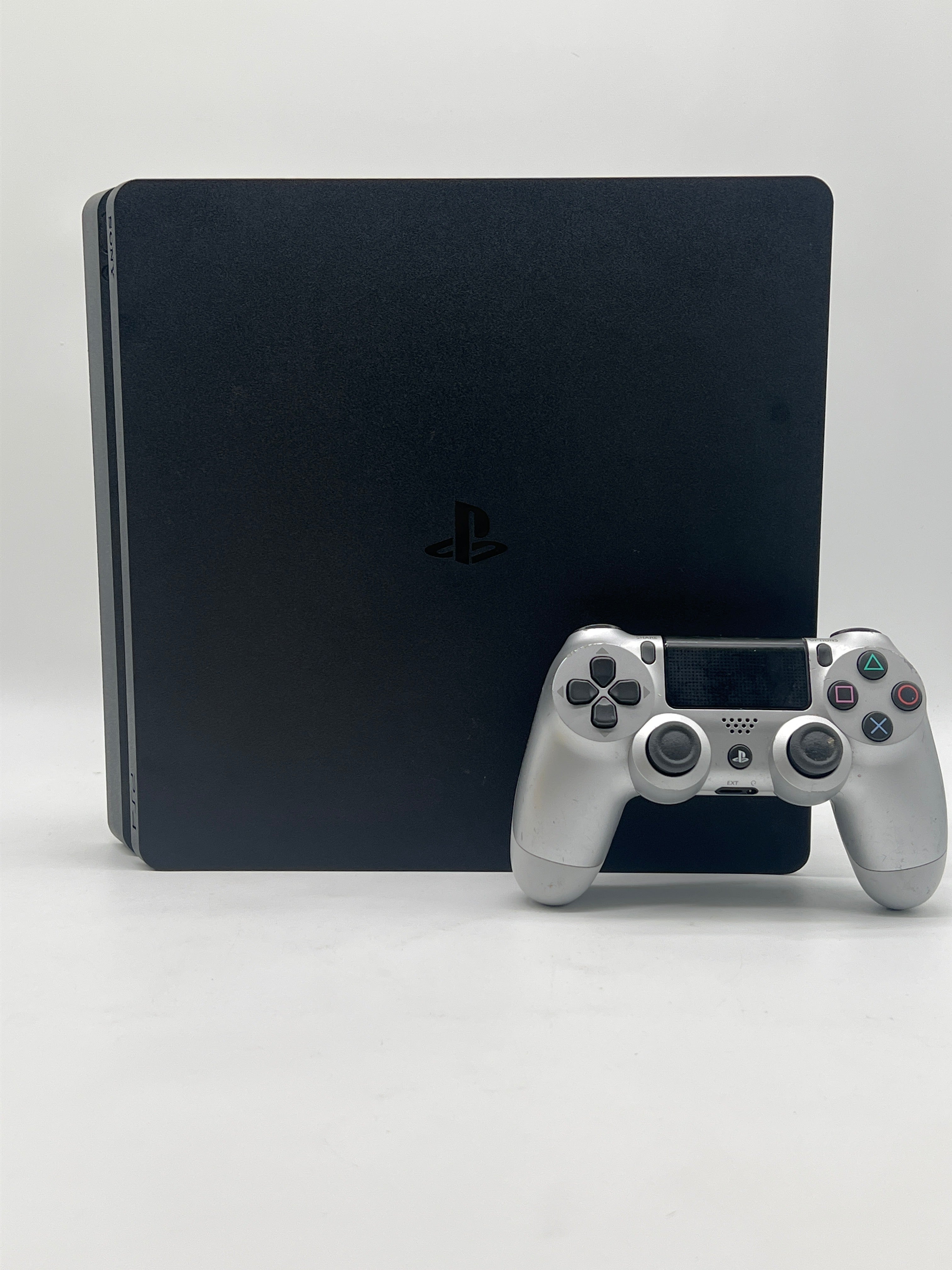 Sony PlayStation 4 Slim CUH-2215B 1TB Gaming Console - Used