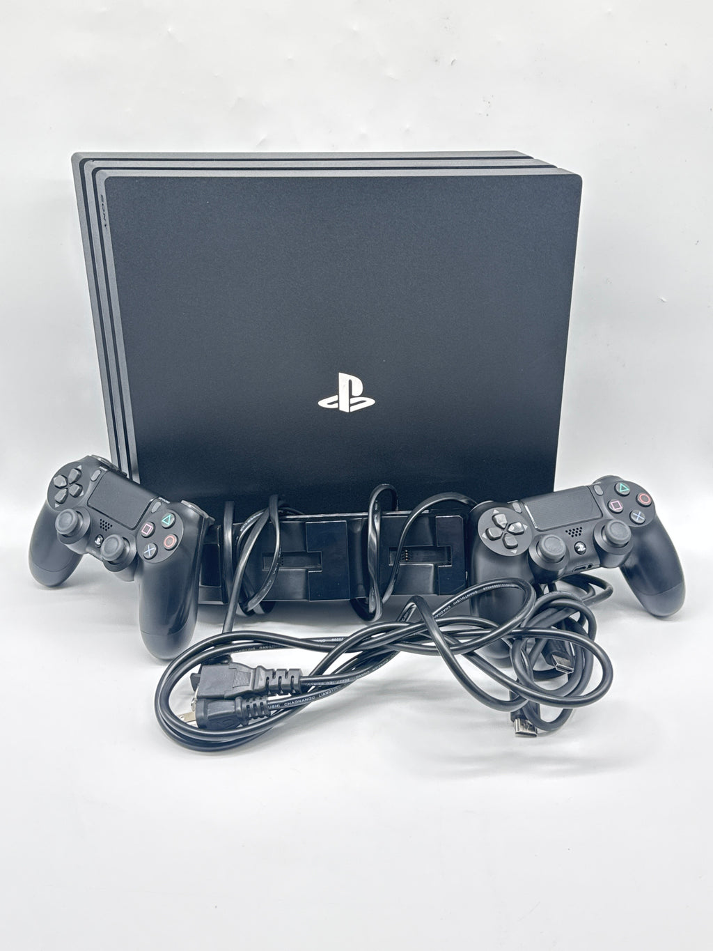Sony PlayStation 4 Pro CUH-7015B 1TB Black Controllers Stick Drift - USED