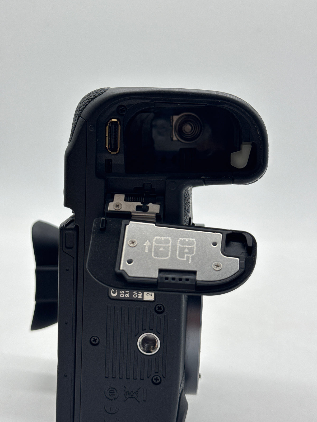 Canon EOS R5 Mirrorless Camera Body Only Black - Used