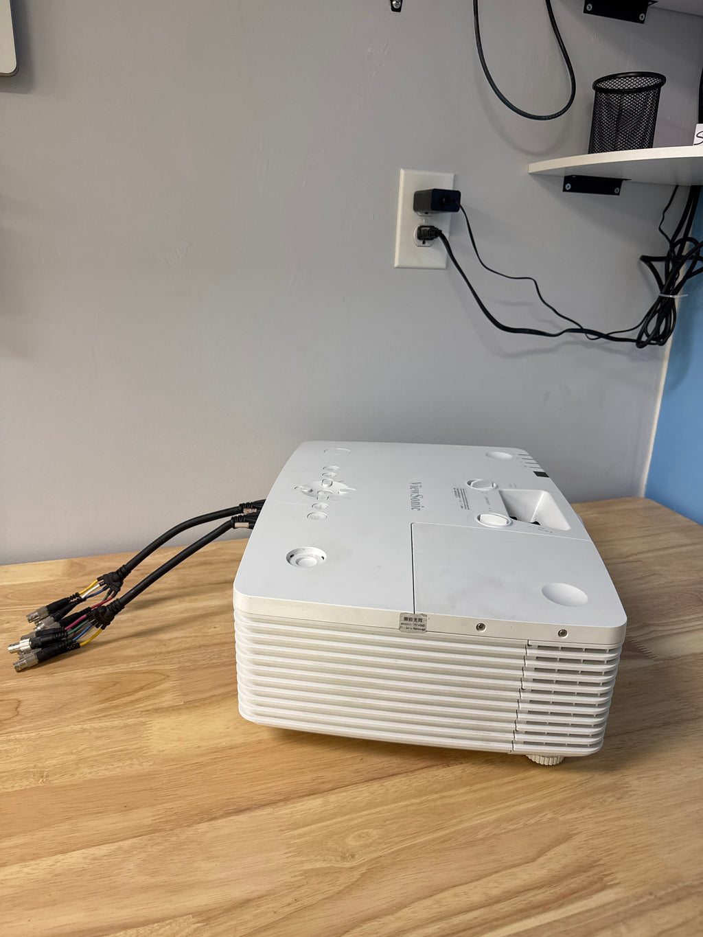 ViewSonic Pro9510L DLP XGA Projector Lamp Hours 311