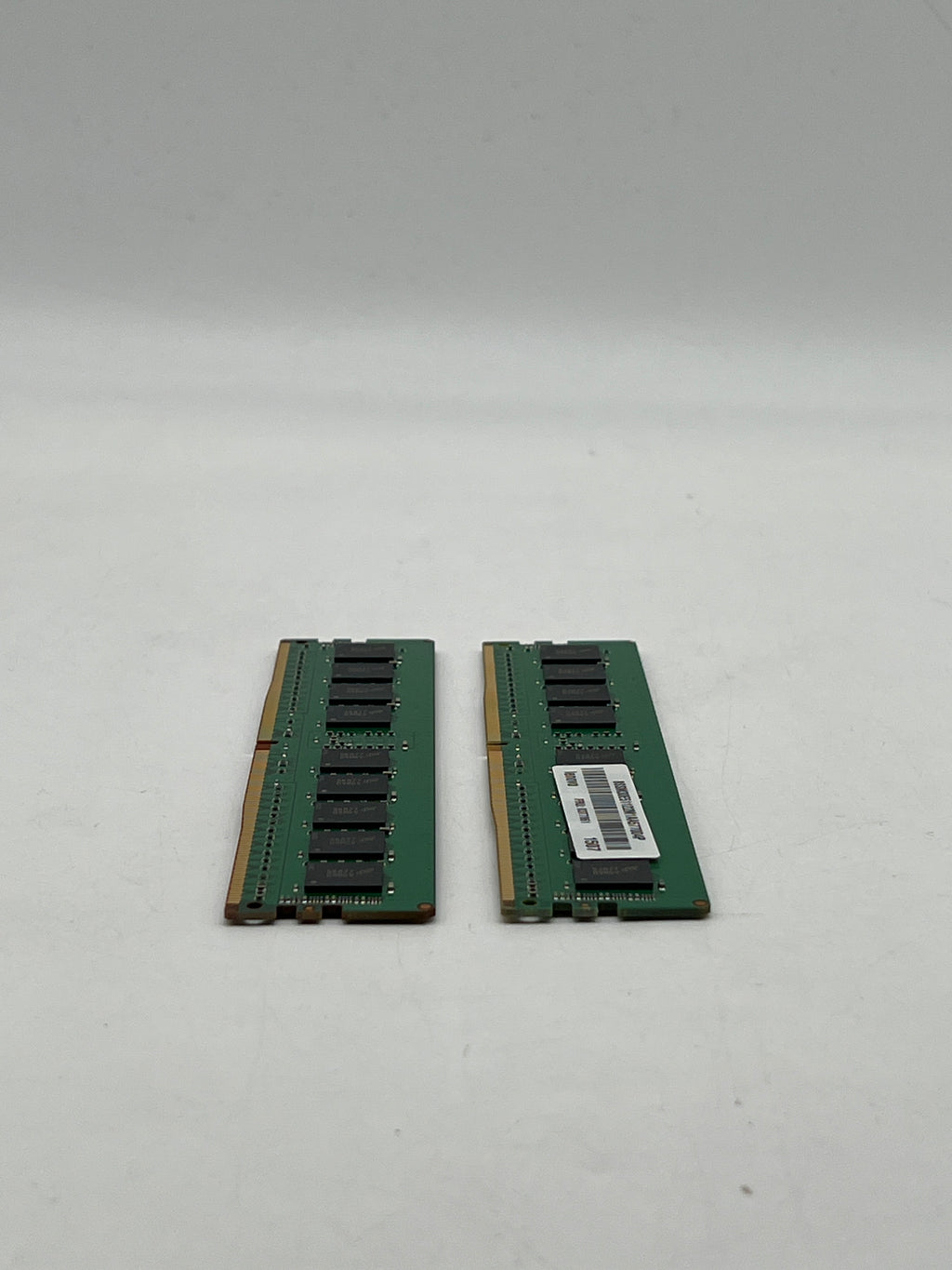 Micron 8GB DDR4 2133MHz ECC RDIMM Server Memory Matched Pair - Used