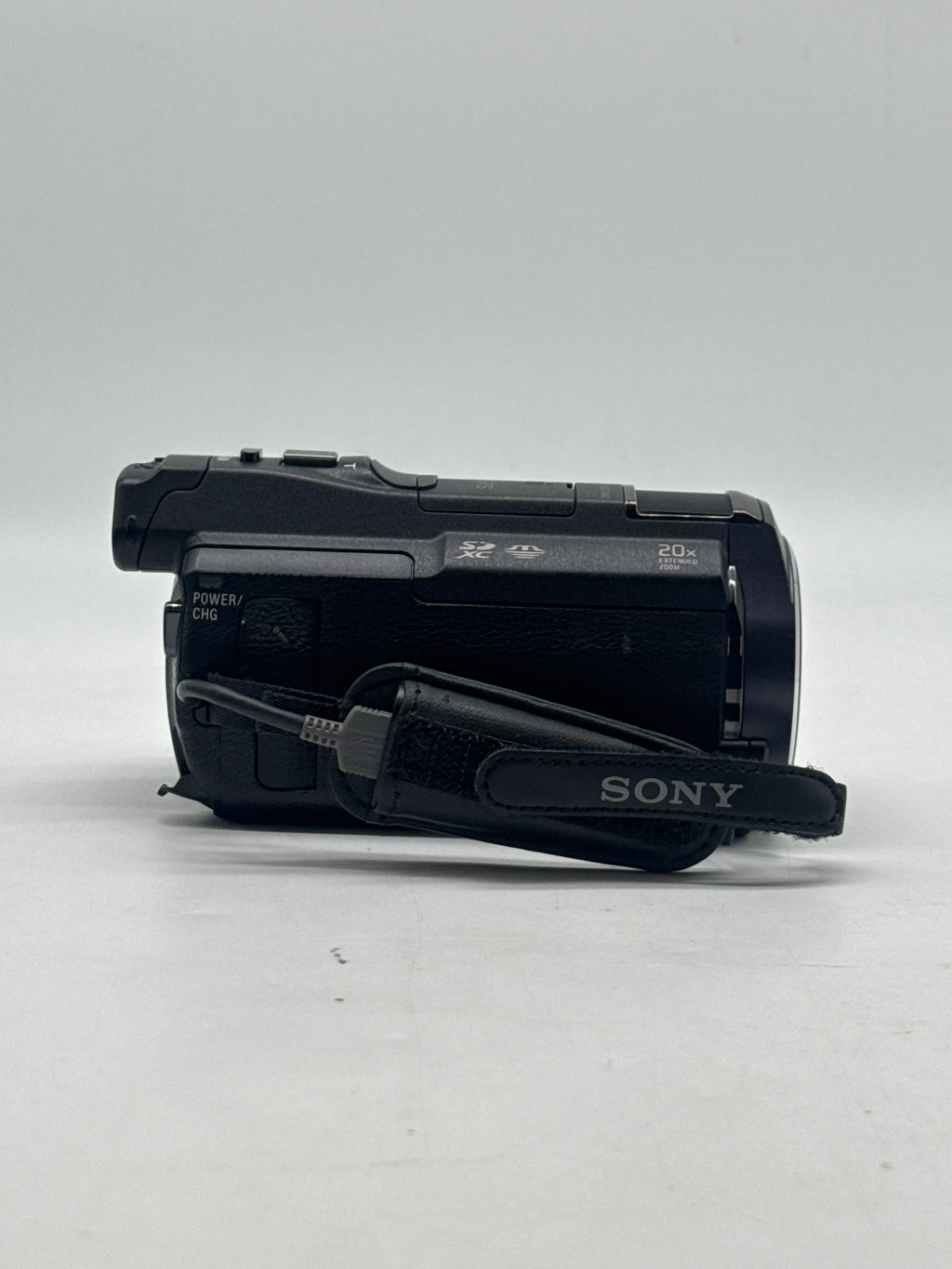 Sony HDR-PJ650V Full HD Camcorder 32GB Wi-Fi GPS Projector W/Cables