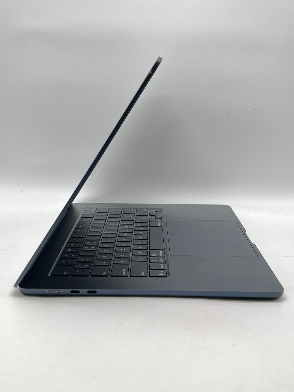 Apple MacBook Air 15" M4 2025 16GB RAM 512GB SSD - Used