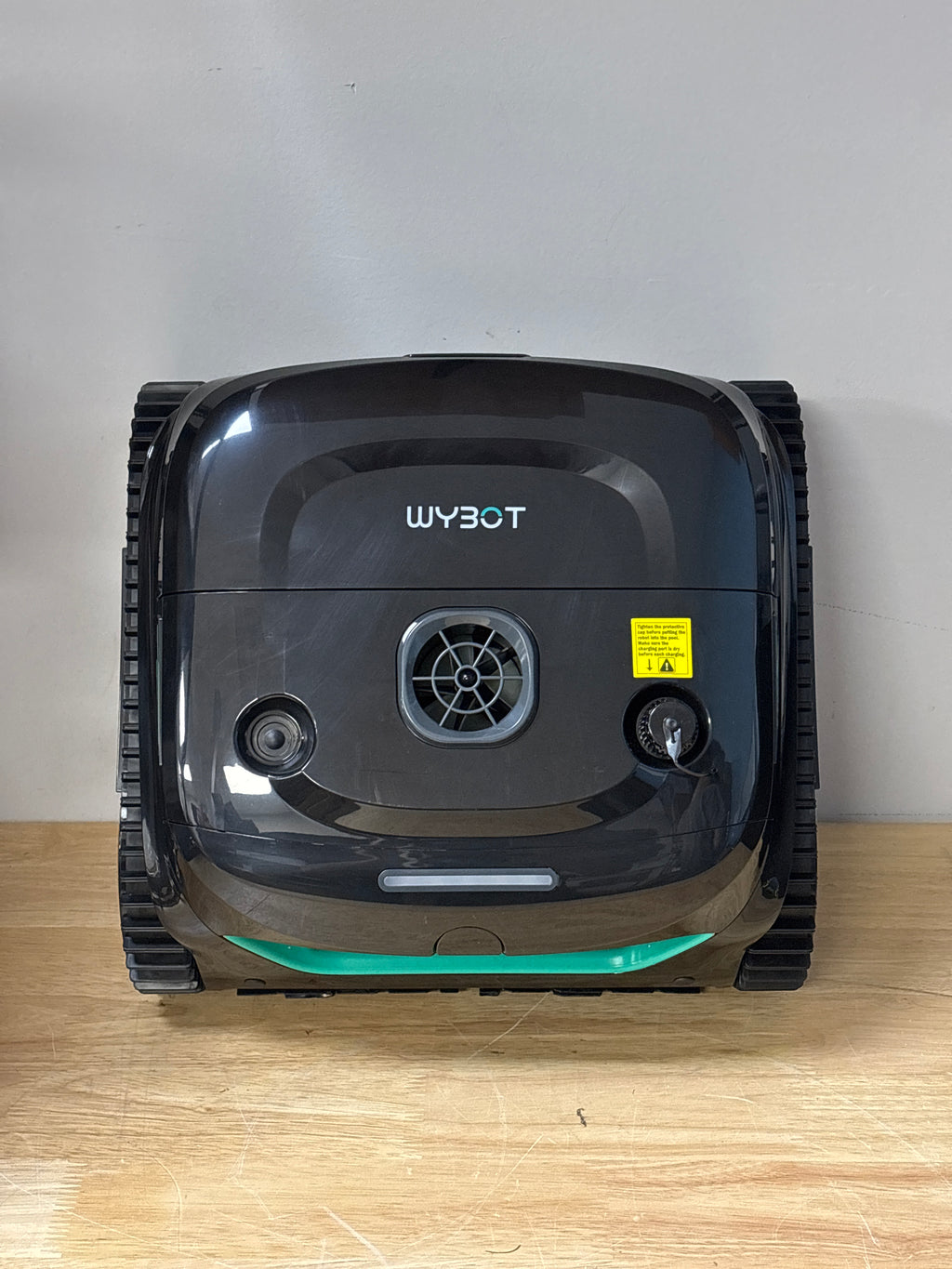 Wybot C2 Pool Vacuum Cleaner - New In Box Black