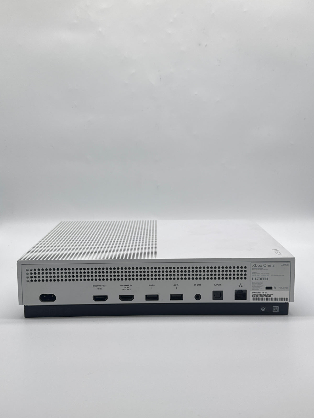 Microsoft Xbox One S 1681 White Video Game System Used