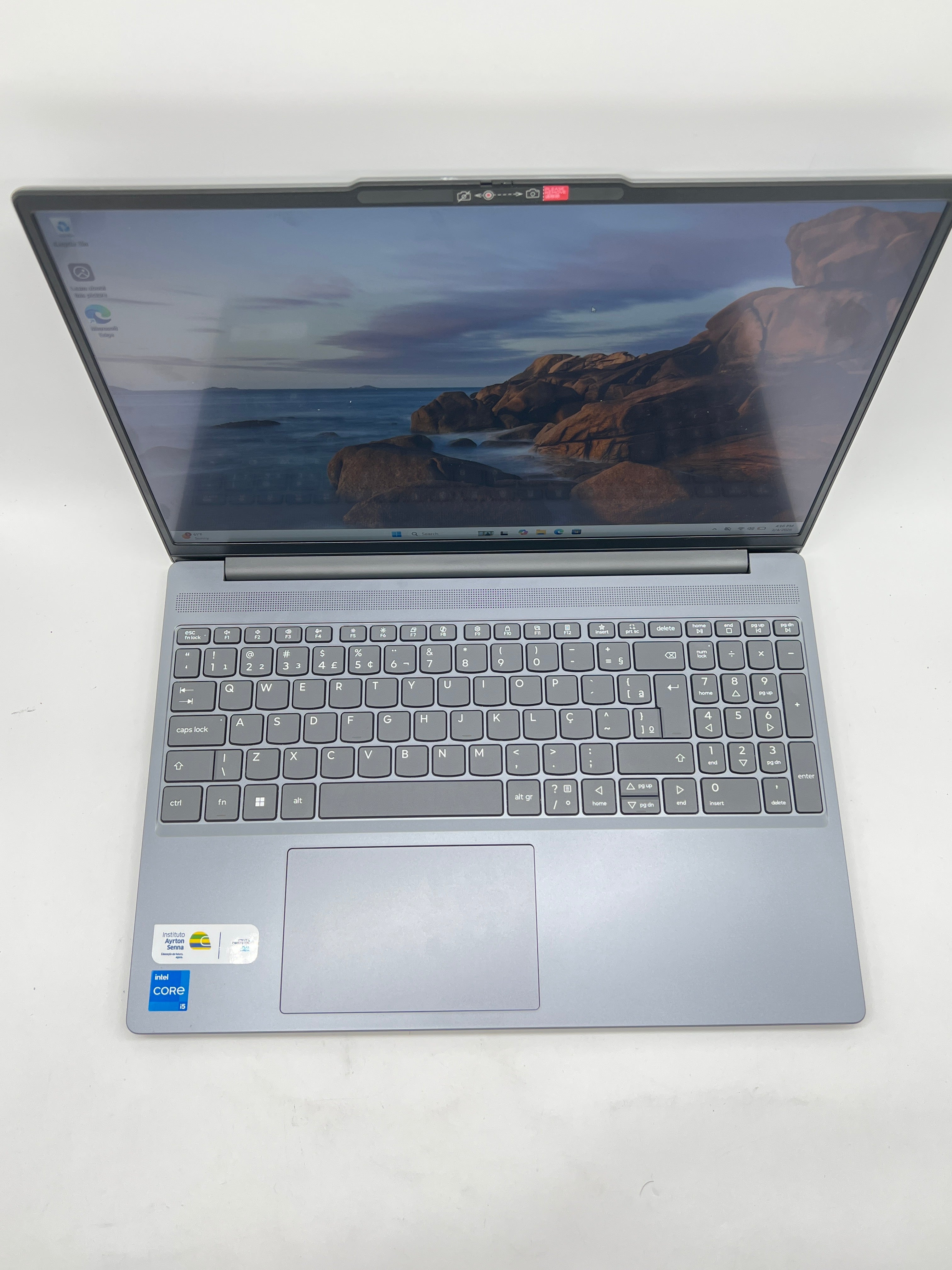 Lenovo Idea pad Slim 3 15.3" TOUCH i5-13420H 8GB RAM 512GB SSD - Used