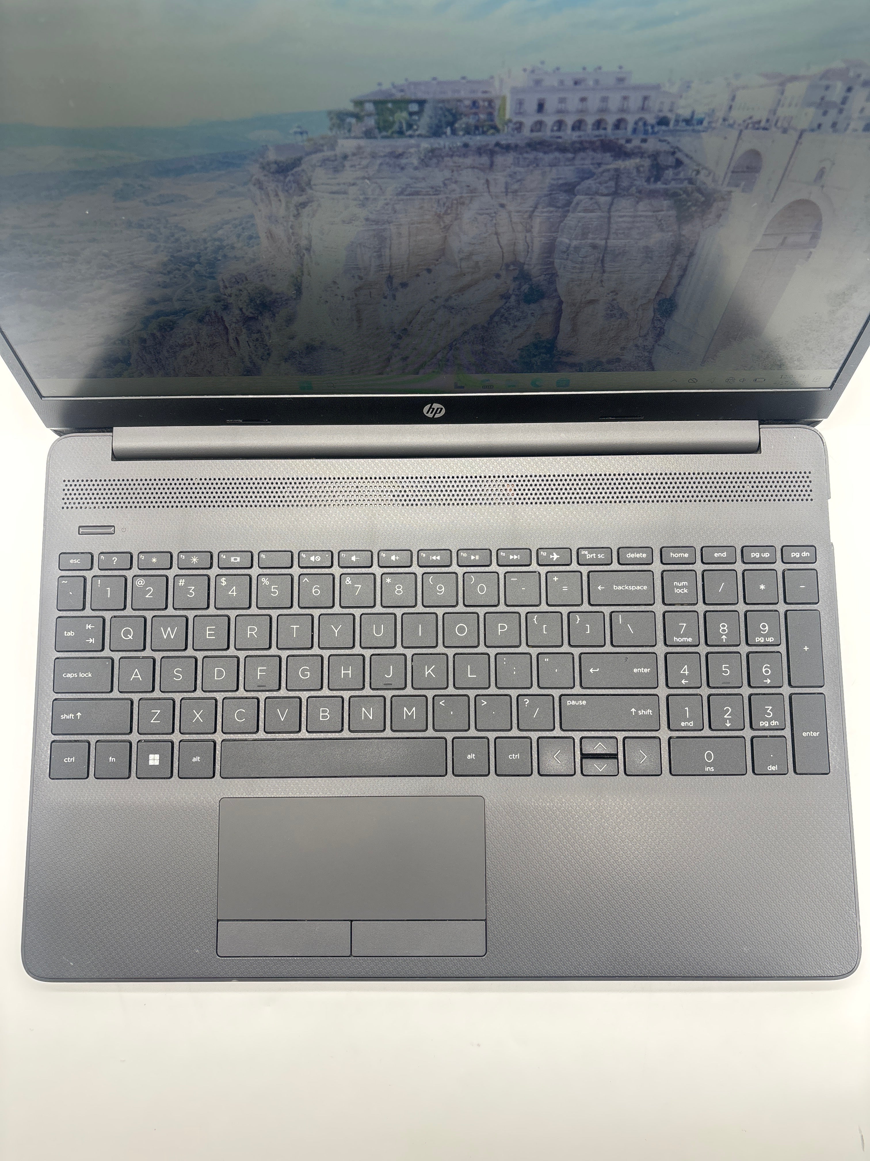 HP 255 G9 Ryzen 3 5425U 8GB RAM 128GB SSD - For Parts (Read DESC)
