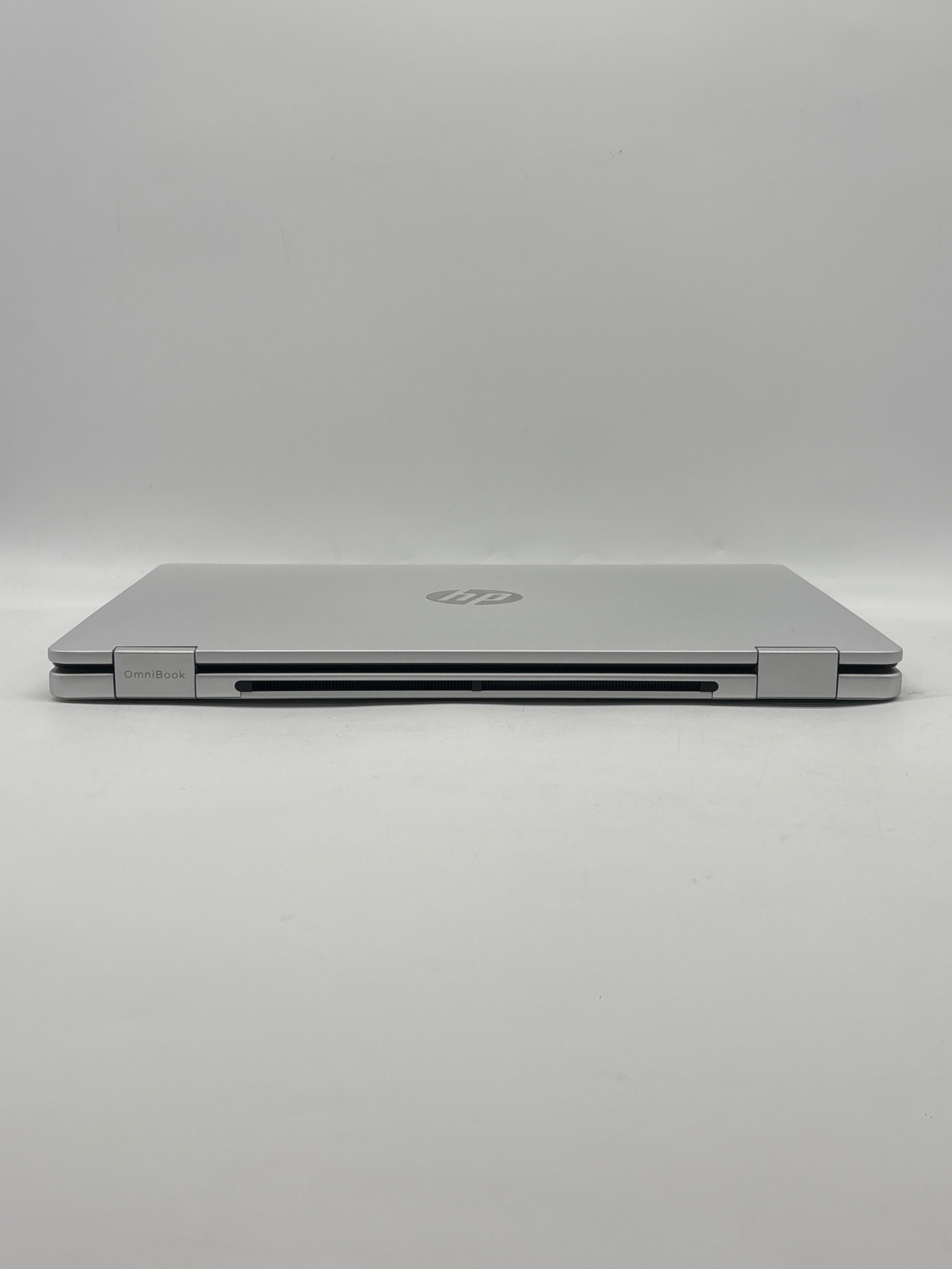 HP OmniBook 5 Flip 14-fp0013dx 2-in-1 Core 5 120U 8GB RAM 512GB SSD Used