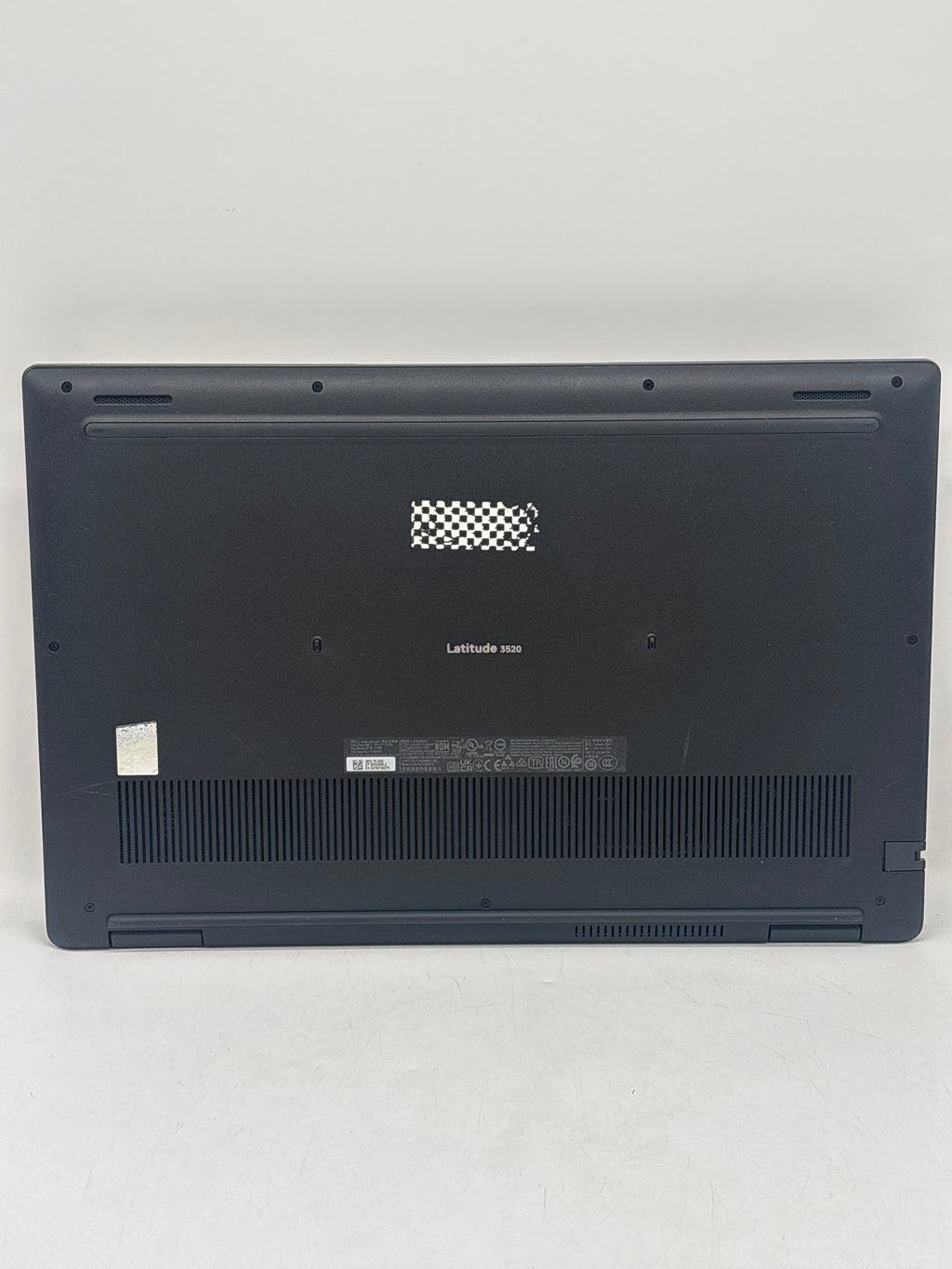 Dell Latitude 3520 15.6" Core i5-1135G7 4GB RAM 256GB SSD GeForce MX350 - Used