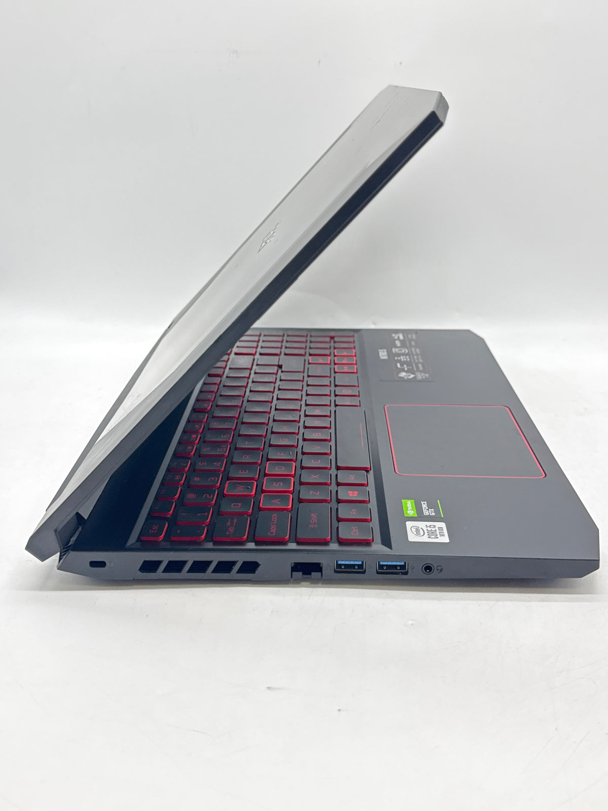 Acer Nitro 5 N20C1 15.6in i5-10300H 8GB RAM 256GB SSD GTX 1650 - Used
