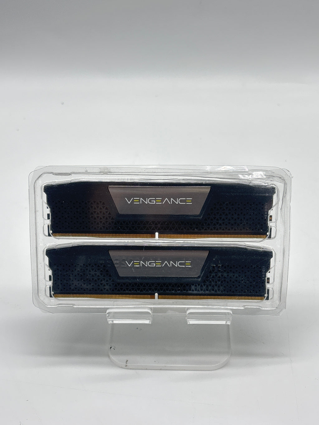 Corsair Vengeance DDR5 CMK64GX5M2B5200C40 64GB RAM 2x32GB 5200MT/s - Used