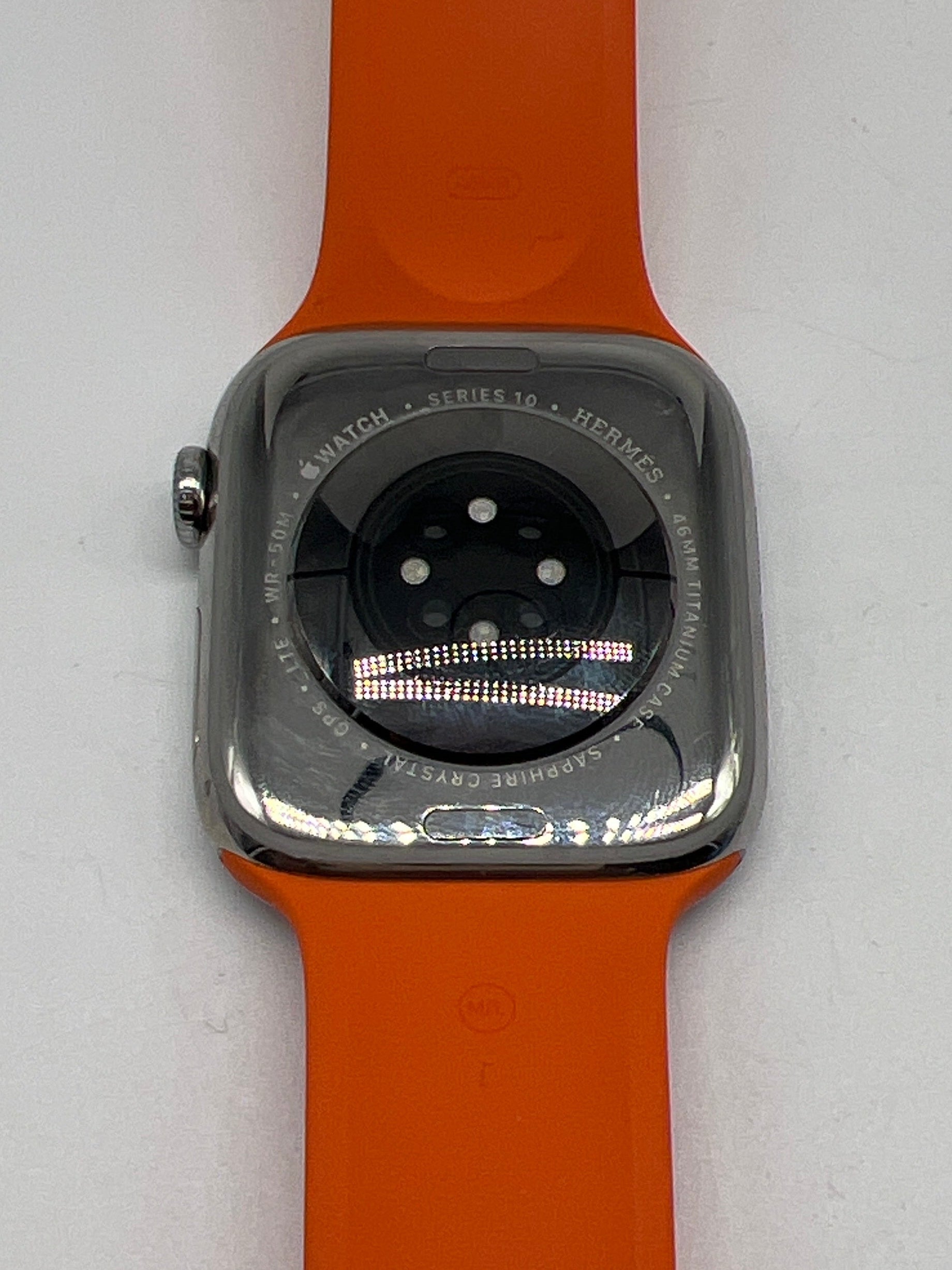 Apple Watch Series 10 Hermes 46mm 64GB GPS + Cellular w/ 2 Bands - Used
