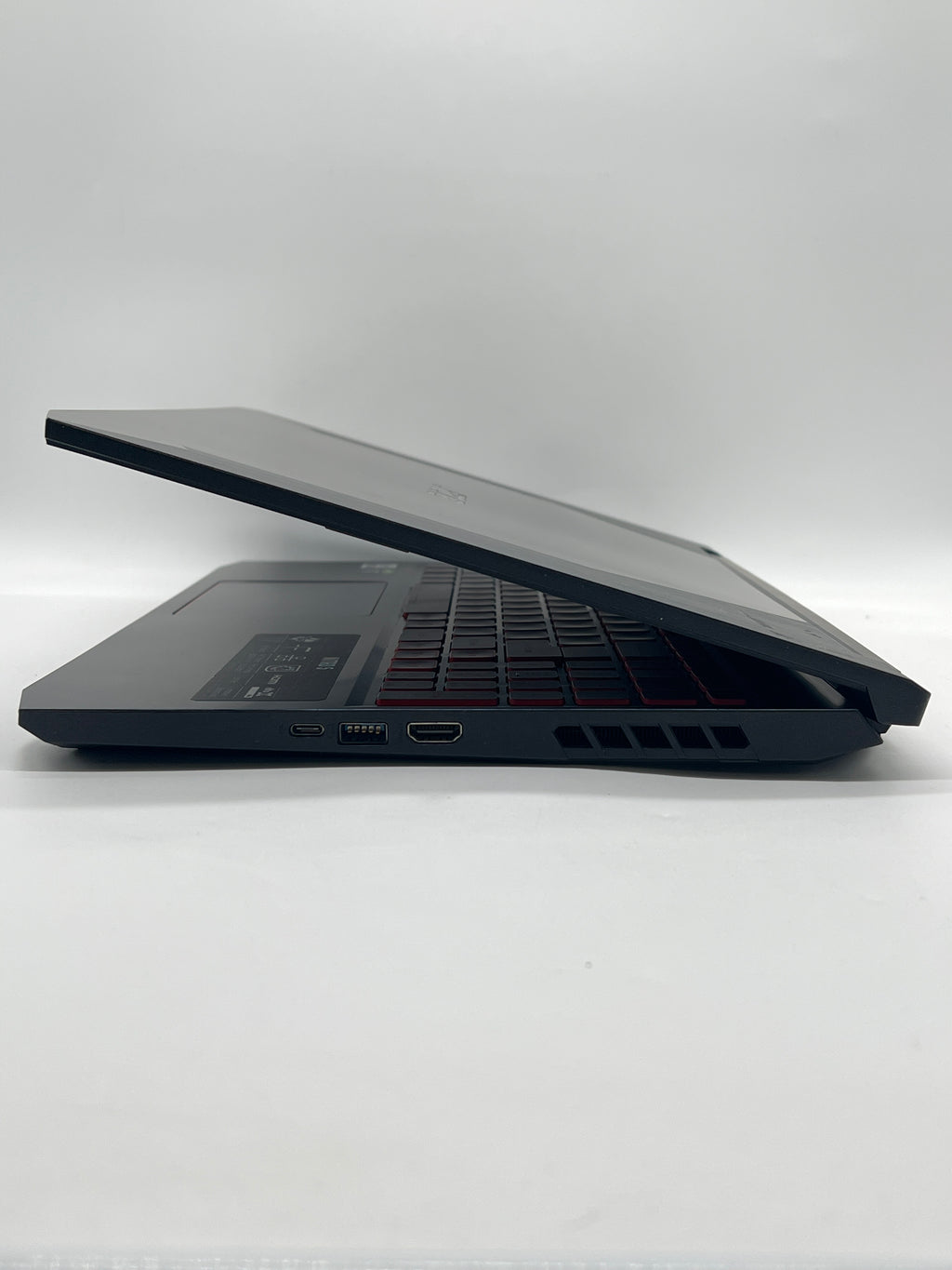 Acer Nitro 5 N20C1 i5-10300H 16GB RAM 512GB SSD RTX 3050 - For Part (No Power)