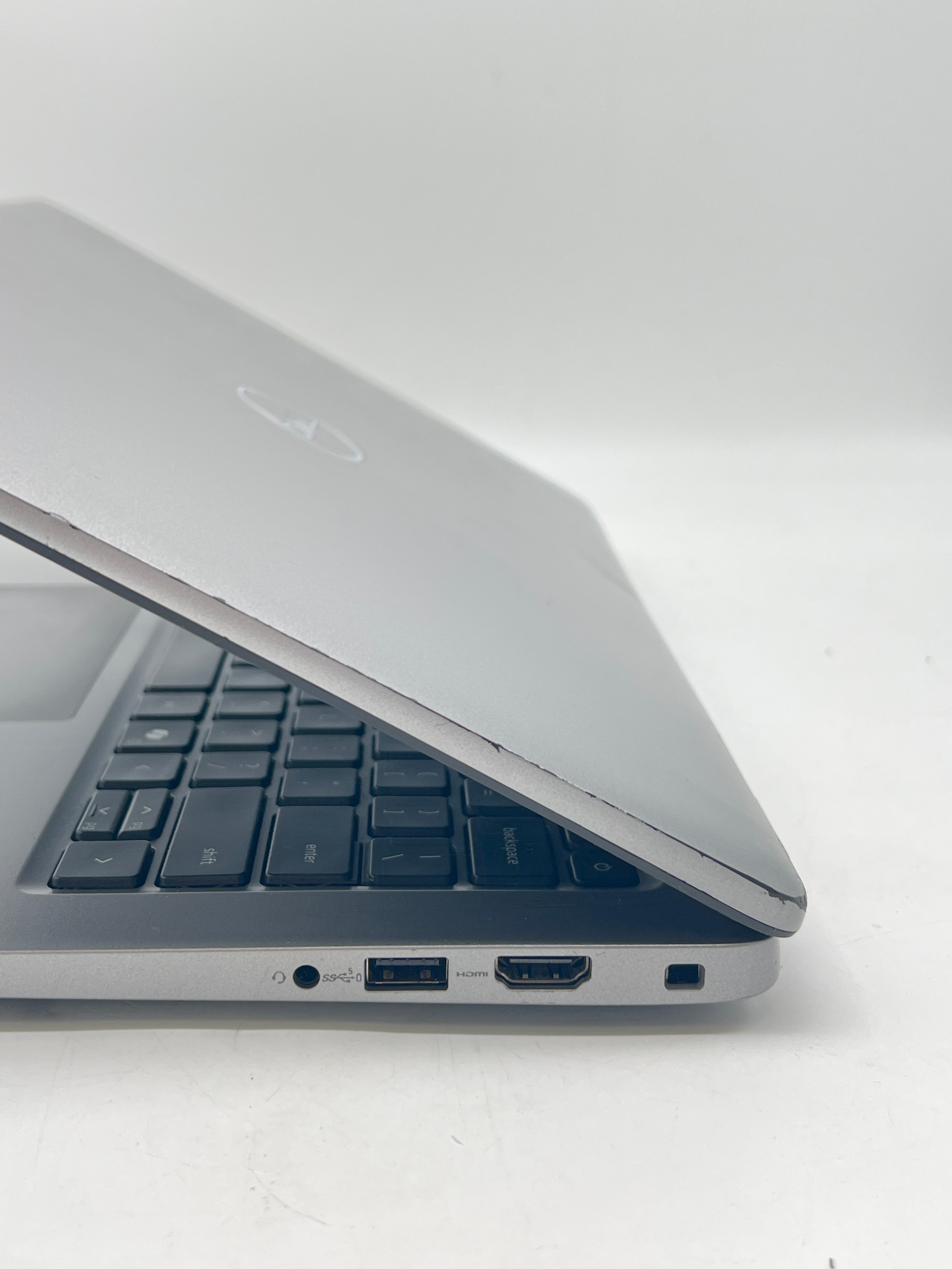 Dell Latitude 5450 14" Ultra 5 135U 16GB 256GB SSD - Used