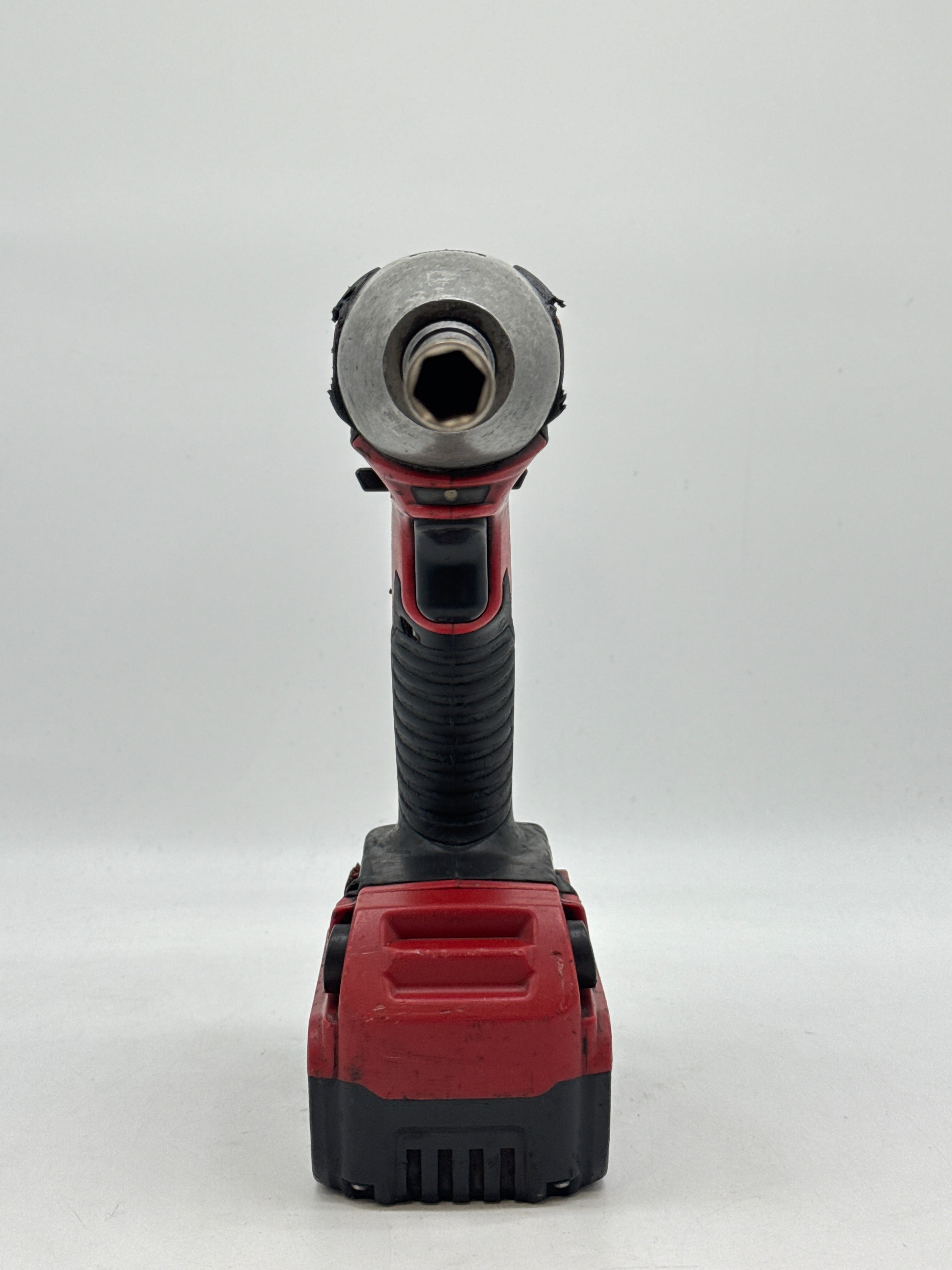 Milwaukee M18 2656-20 Cordless Drill Power Tool Used W/Battery