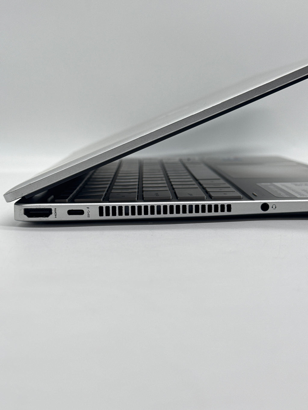 HP Pavilion x360 14-ek0033dx i5-1235U 8GB RAM 512GB SSD