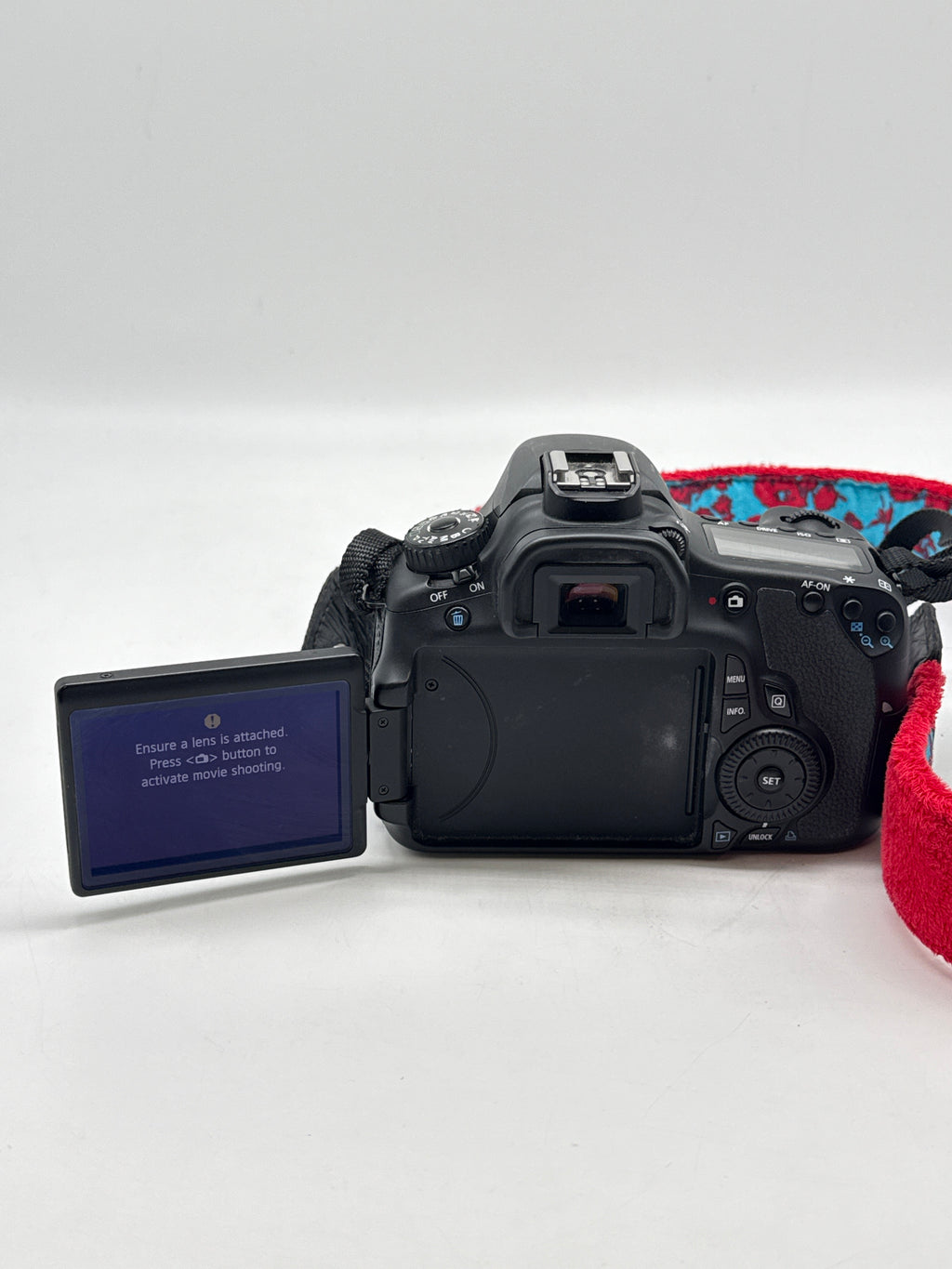 Canon EOS 60D 18.0MP Digital SLR Body and Battery - Used