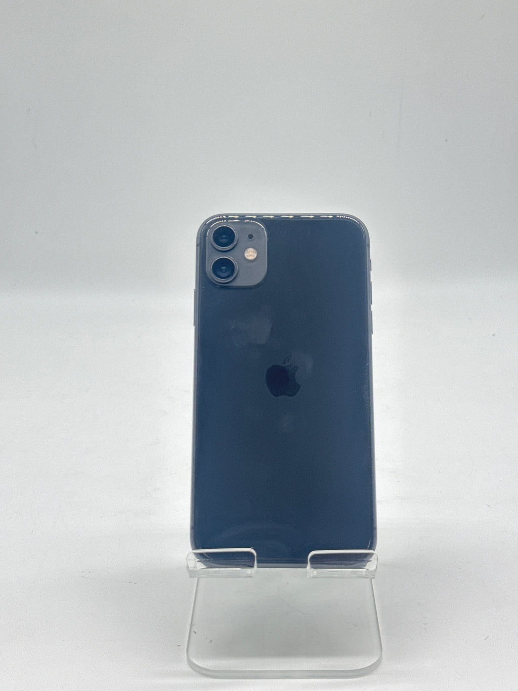 Apple iPhone 11 64GB Unlocked Grey - Used