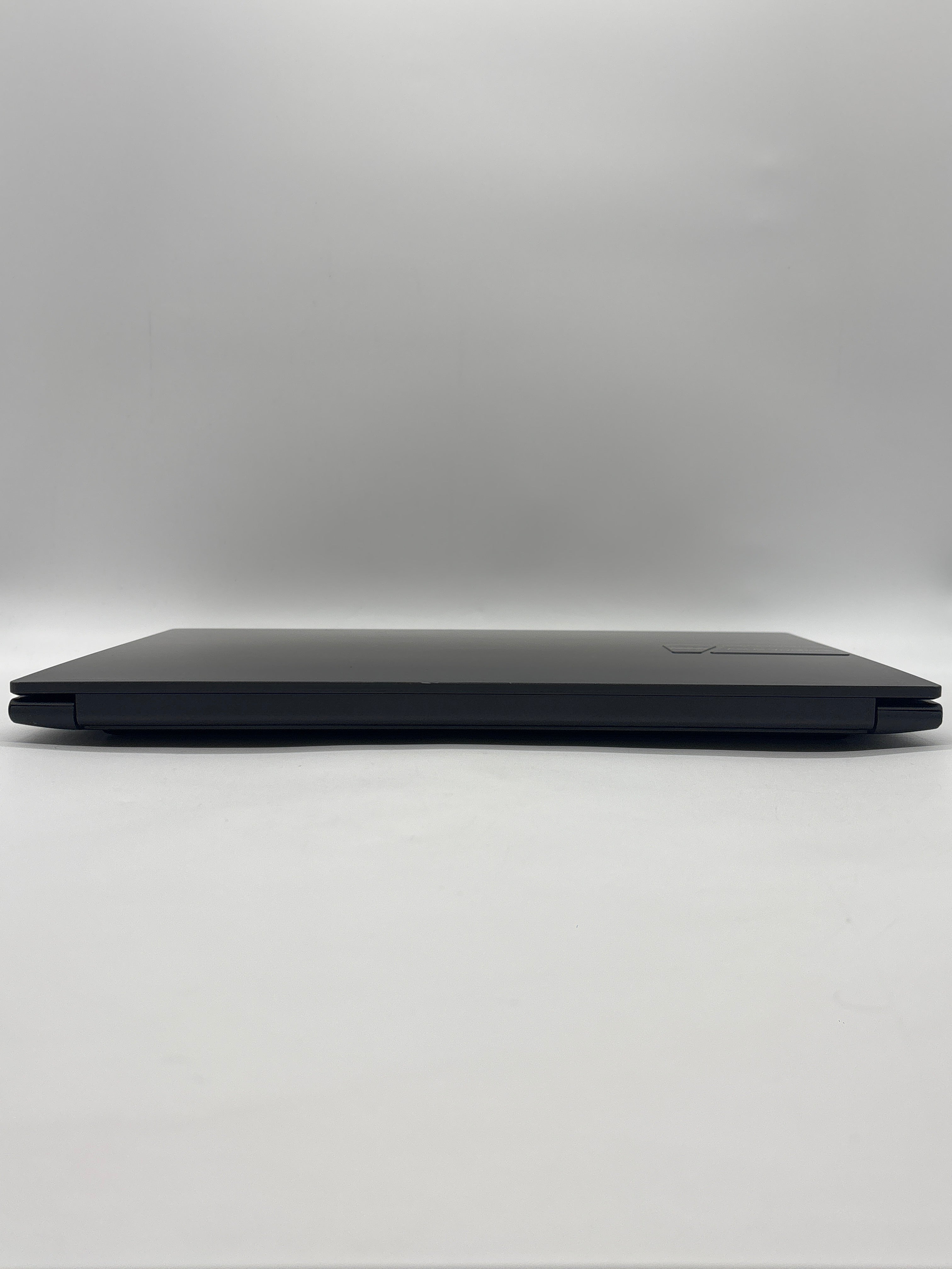 Asus VivoBook F1605Z i7-1255U 16GB RAM 512GB SSD