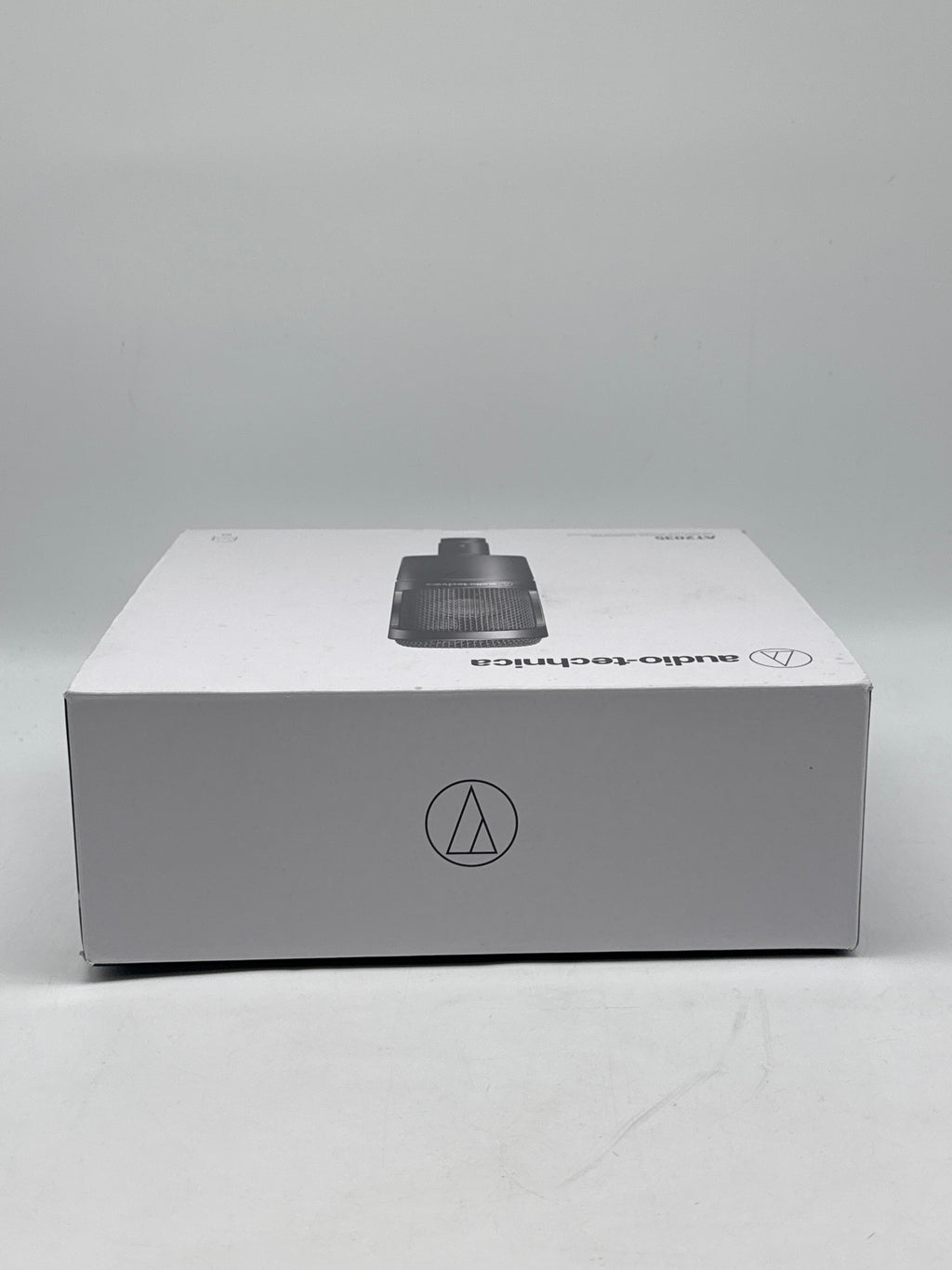 Audio Technica AT2035 Cardioid Condenser Microphone Black Open Box