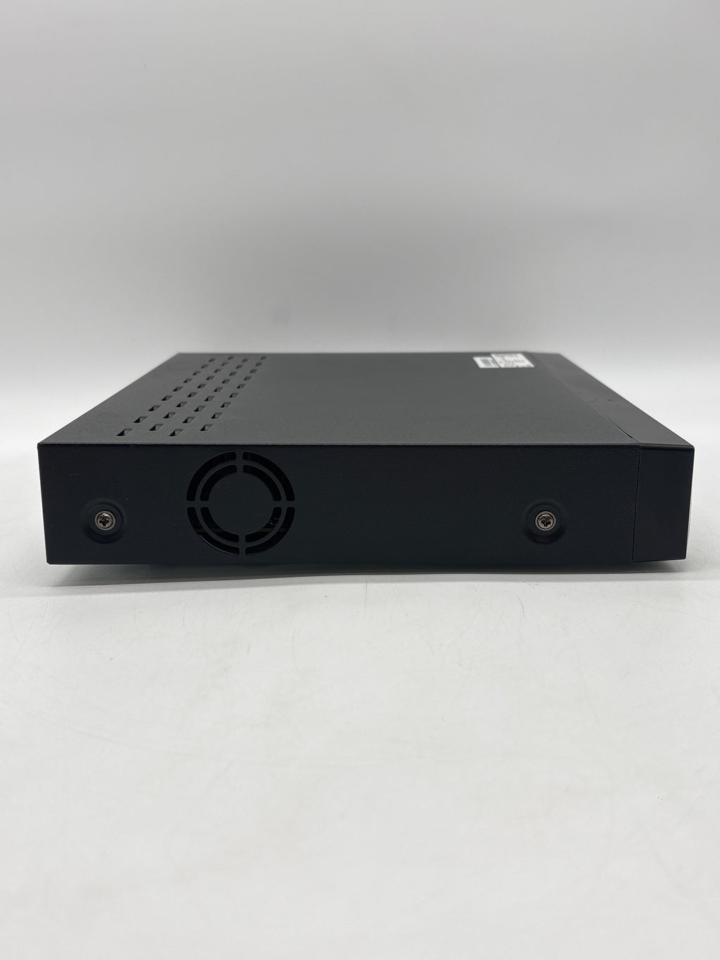 Reolink RLN8-410 Surveillance Camera 2TB Storage Wired Black Used