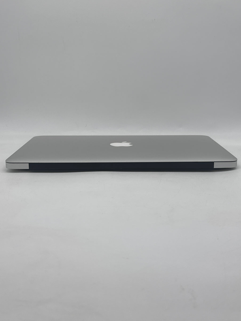 Apple MacBook Air 13" A1466 2017 i5 8GB RAM 128GB SSD
