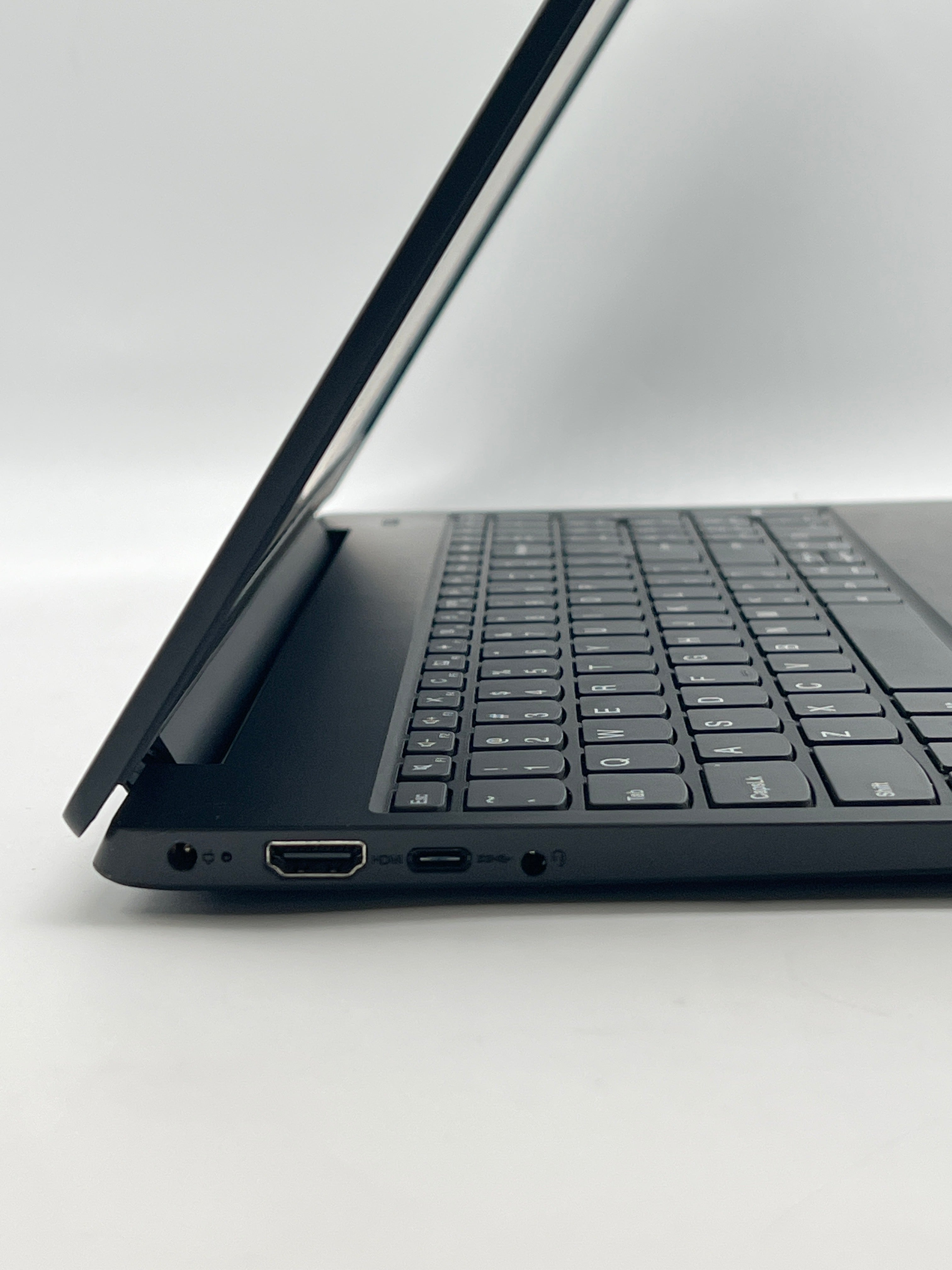Lenovo IdeaPad S340-81N8 i3 8145U 8GB RAM 128GB SSD - Used