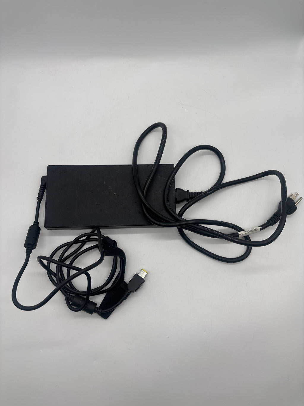 Lenovo Legion pro 5 16IRX9 i9-14900HX 16GB RAM 1TB SSD RTX 4060 - For Parts (Read)