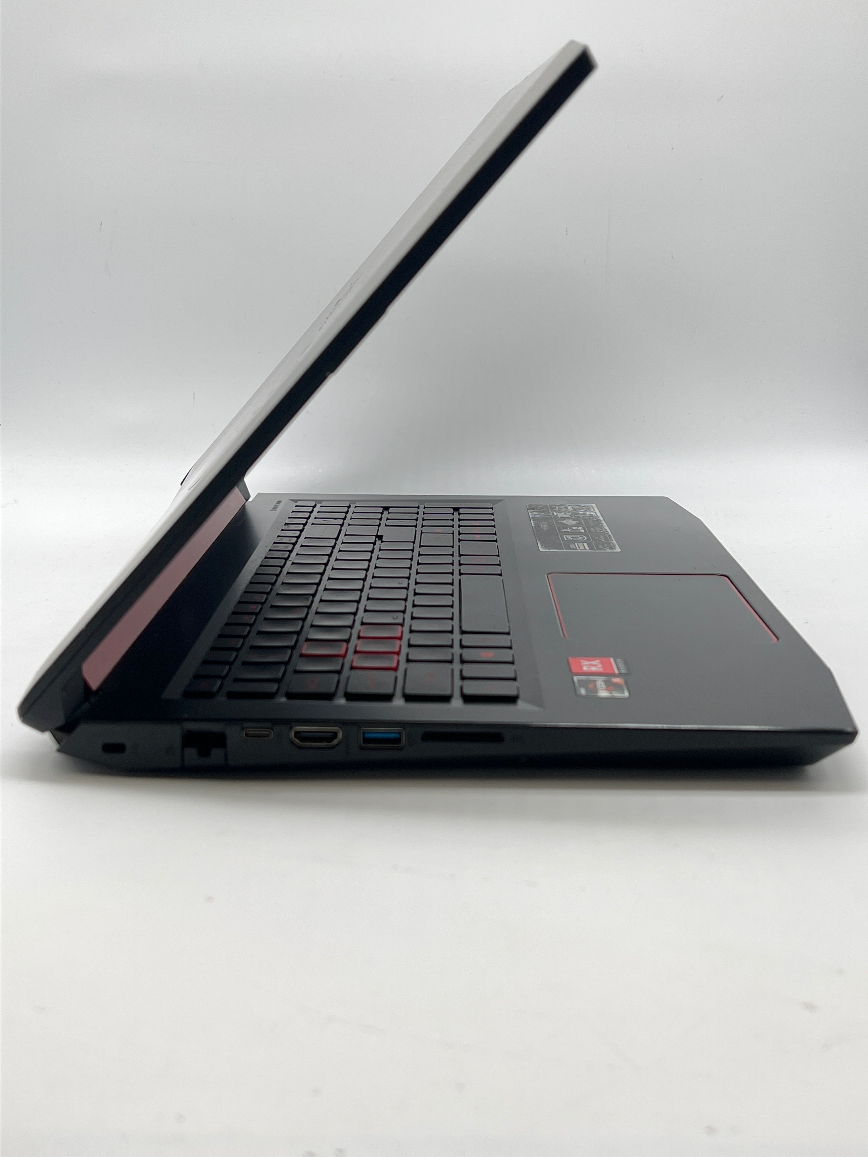 Acer Nitro 5 AN515-42 Ryzen 5-2500u 8GB Ram 1TB HDD RX 560X - For Parts Read