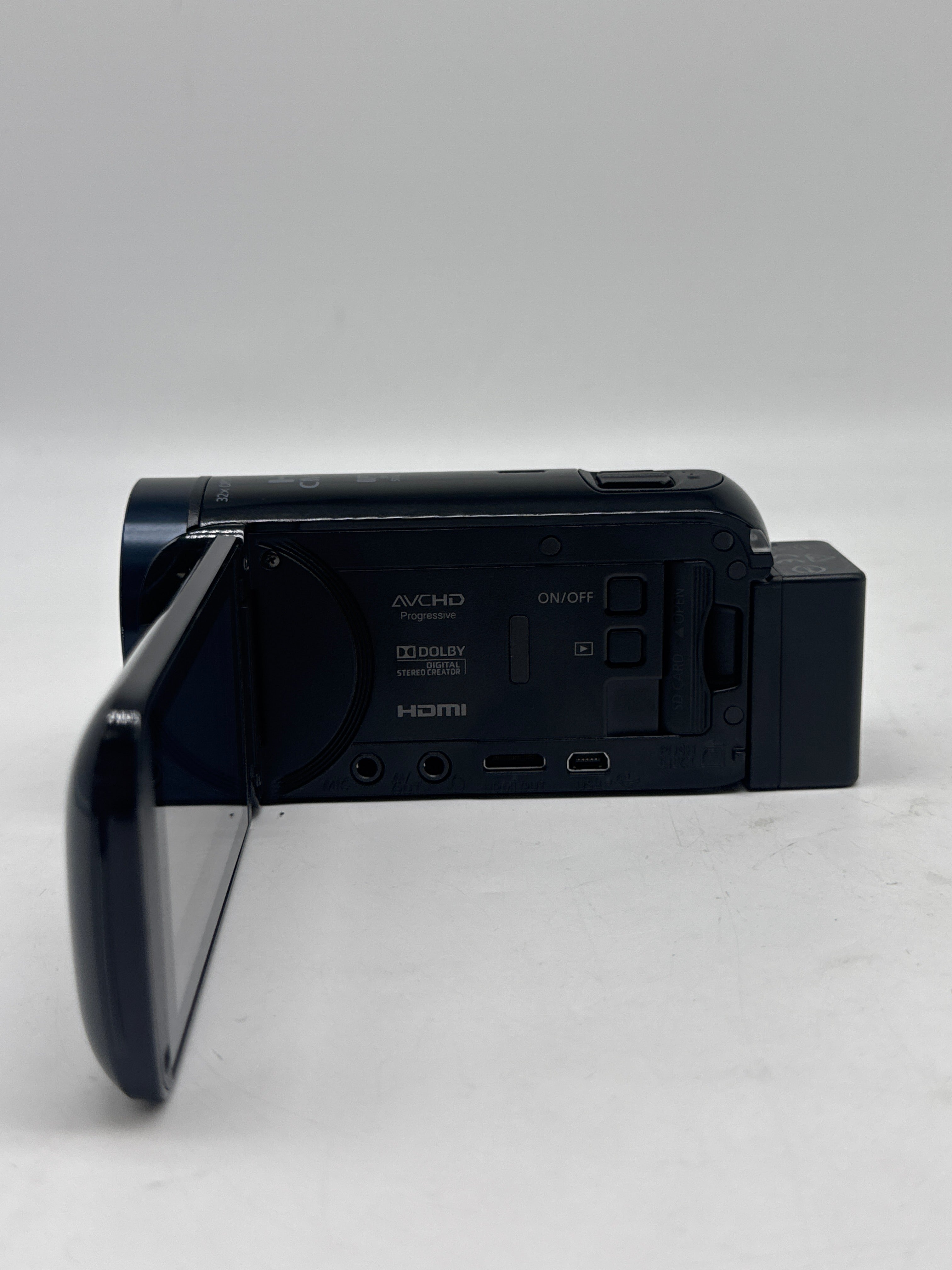 Canon VIXIA HF R600 HD Camcorder 57x Optical Zoom Black Used