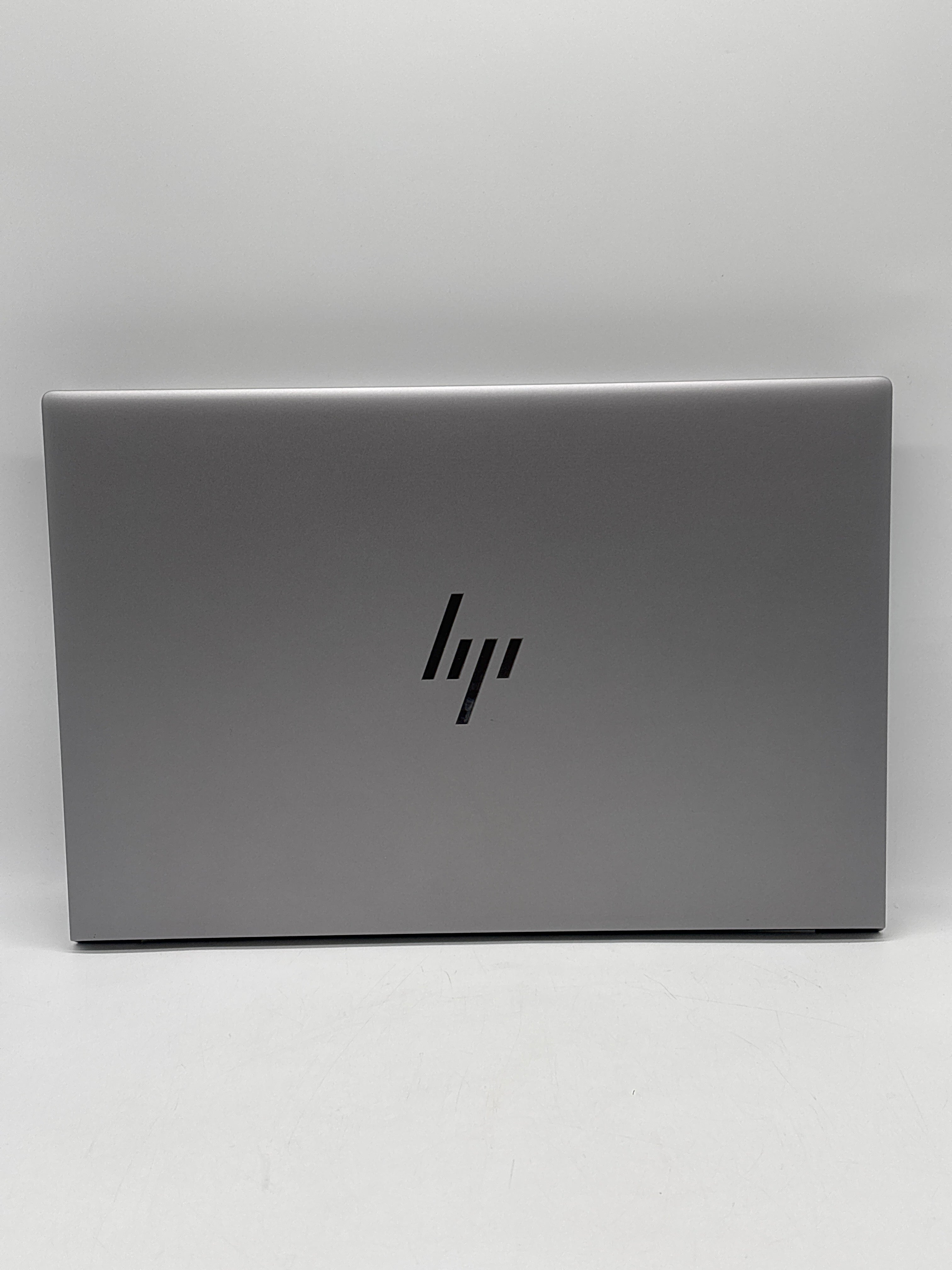 HP ZBook Studio 16 G11 Ultra 7 165H 64GB RAM 1TB SSD RTX 3000