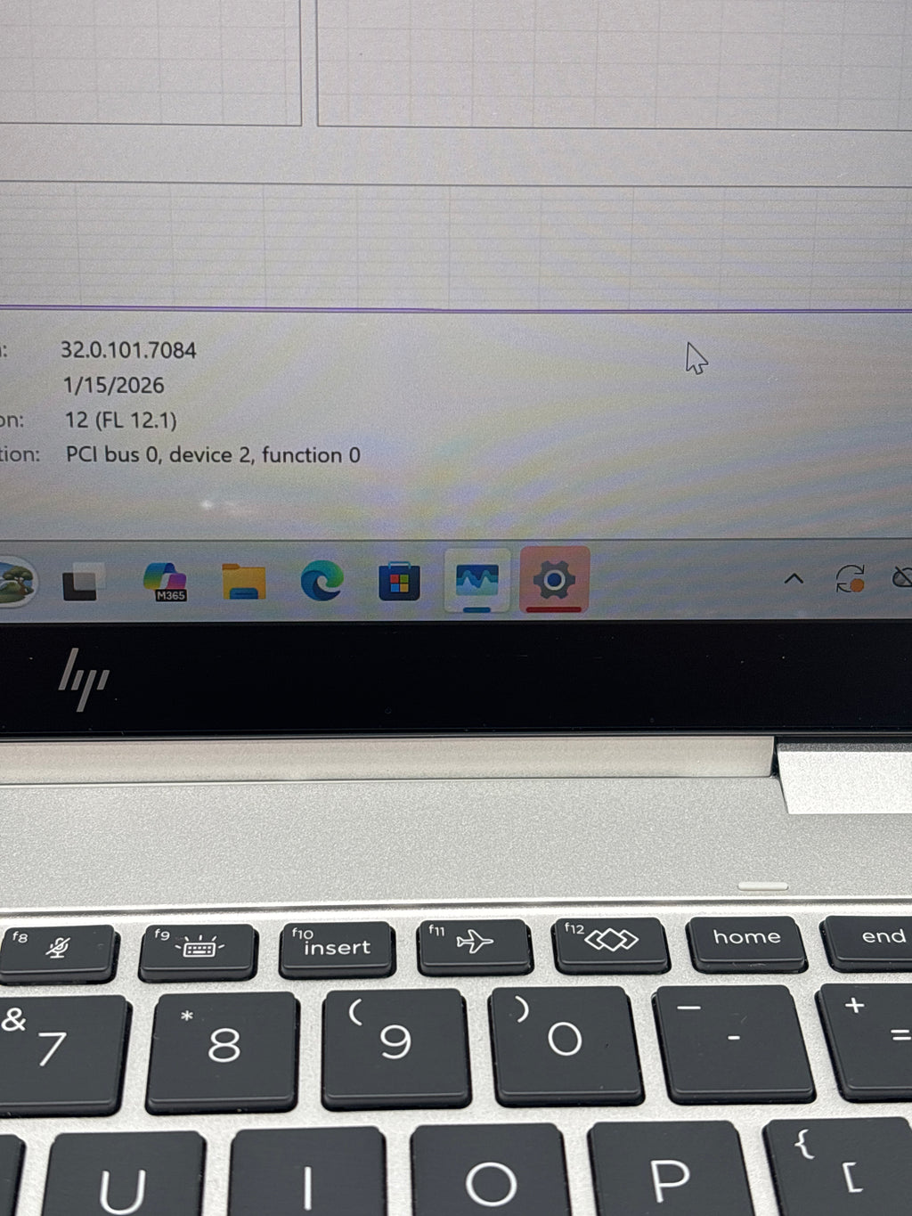 HP ENVY X360 830 G10 i7-1365U 32GB RAM 512GB SSD - Scuffs on Screen