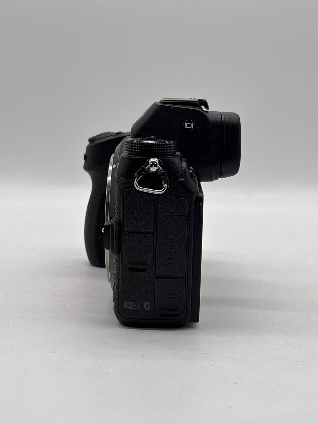 Nikon Z6 24.5MP Mirrorless Body Only Black - Used