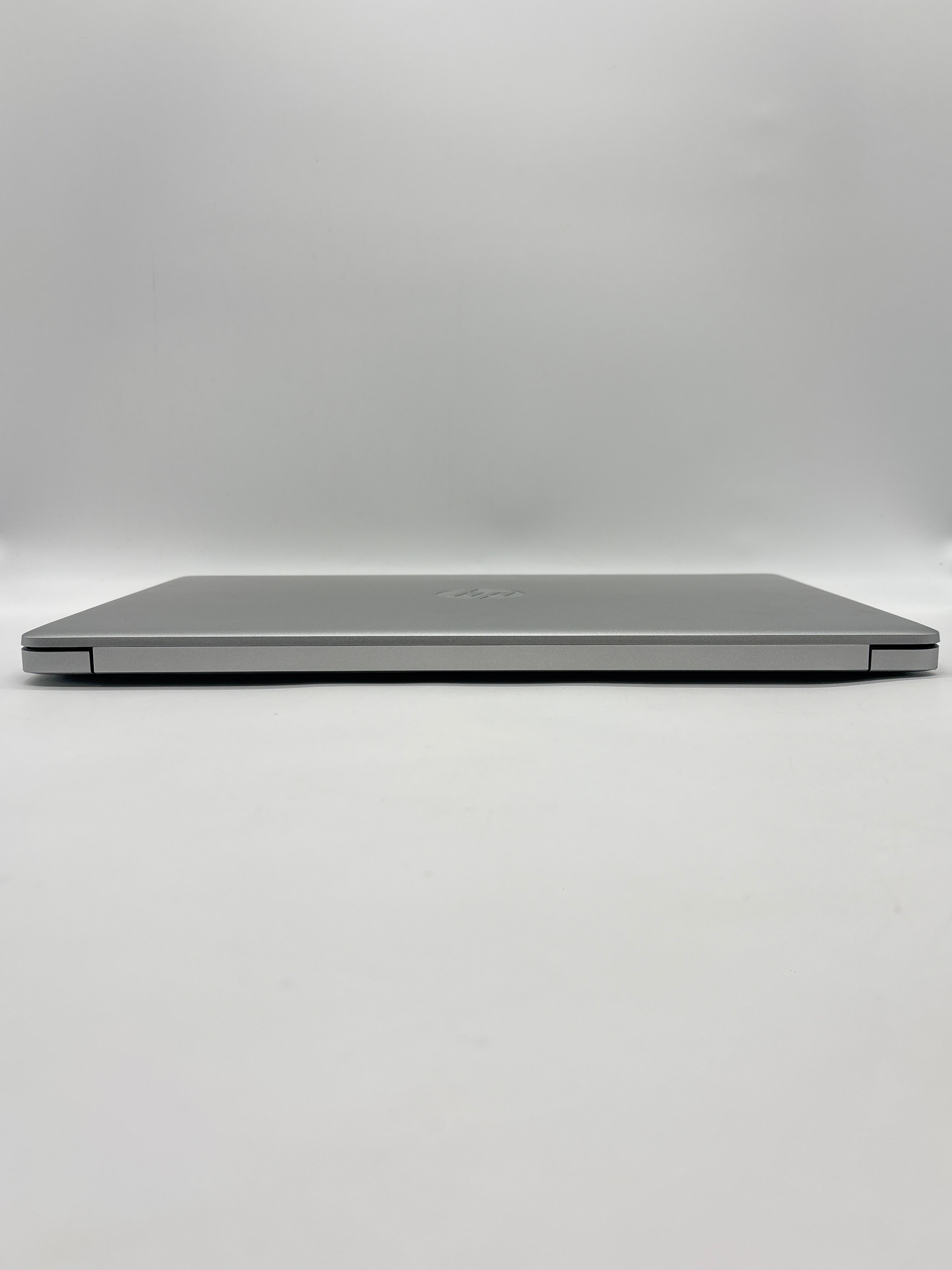 HP 15s-fq0008nia Intel Celeron N4120 16GB RAM 1TB SSD