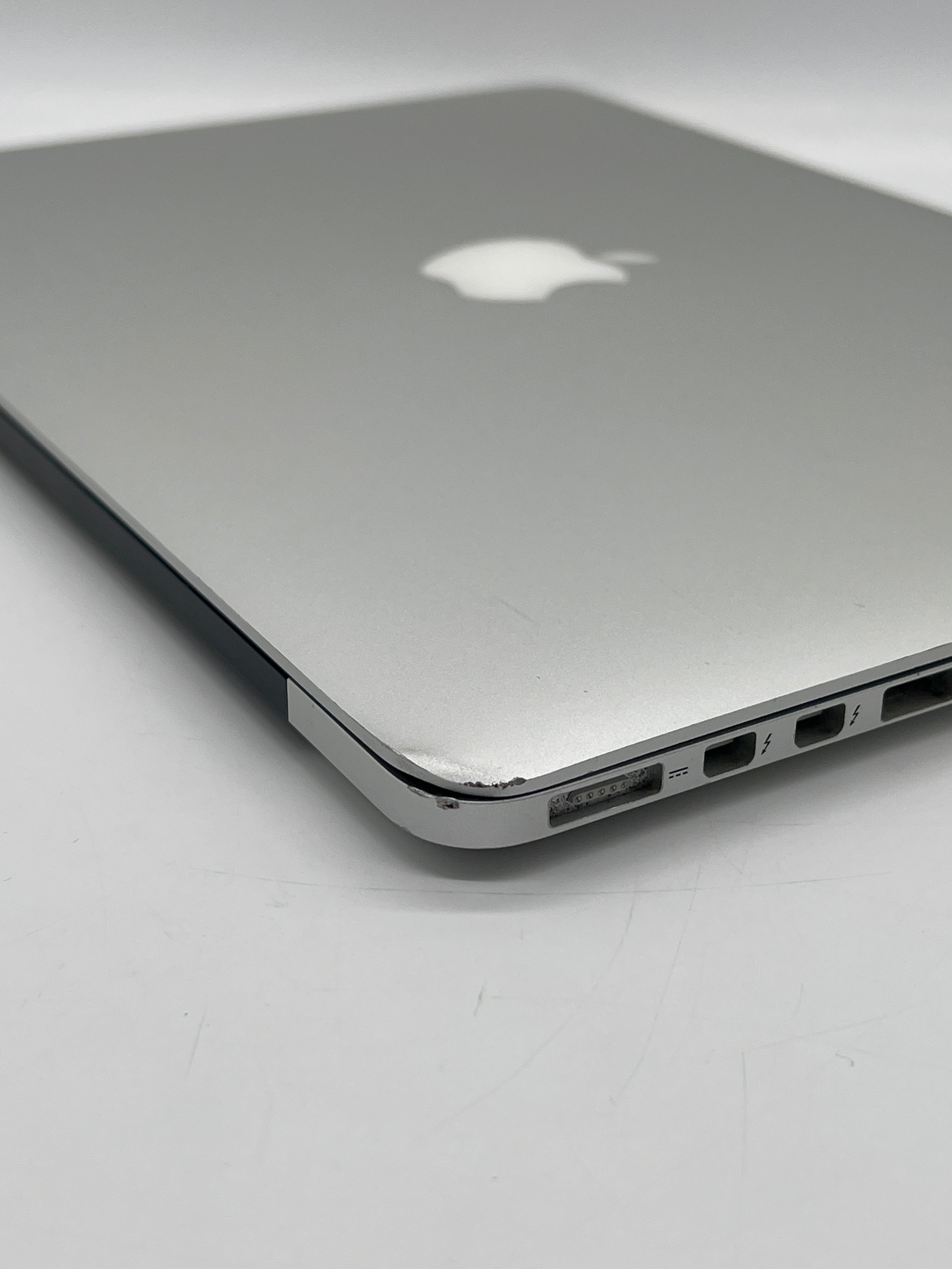 Apple MacBook Pro A1502  i5 8GB RAM 128GB SSD - For Parts (Read DESC)