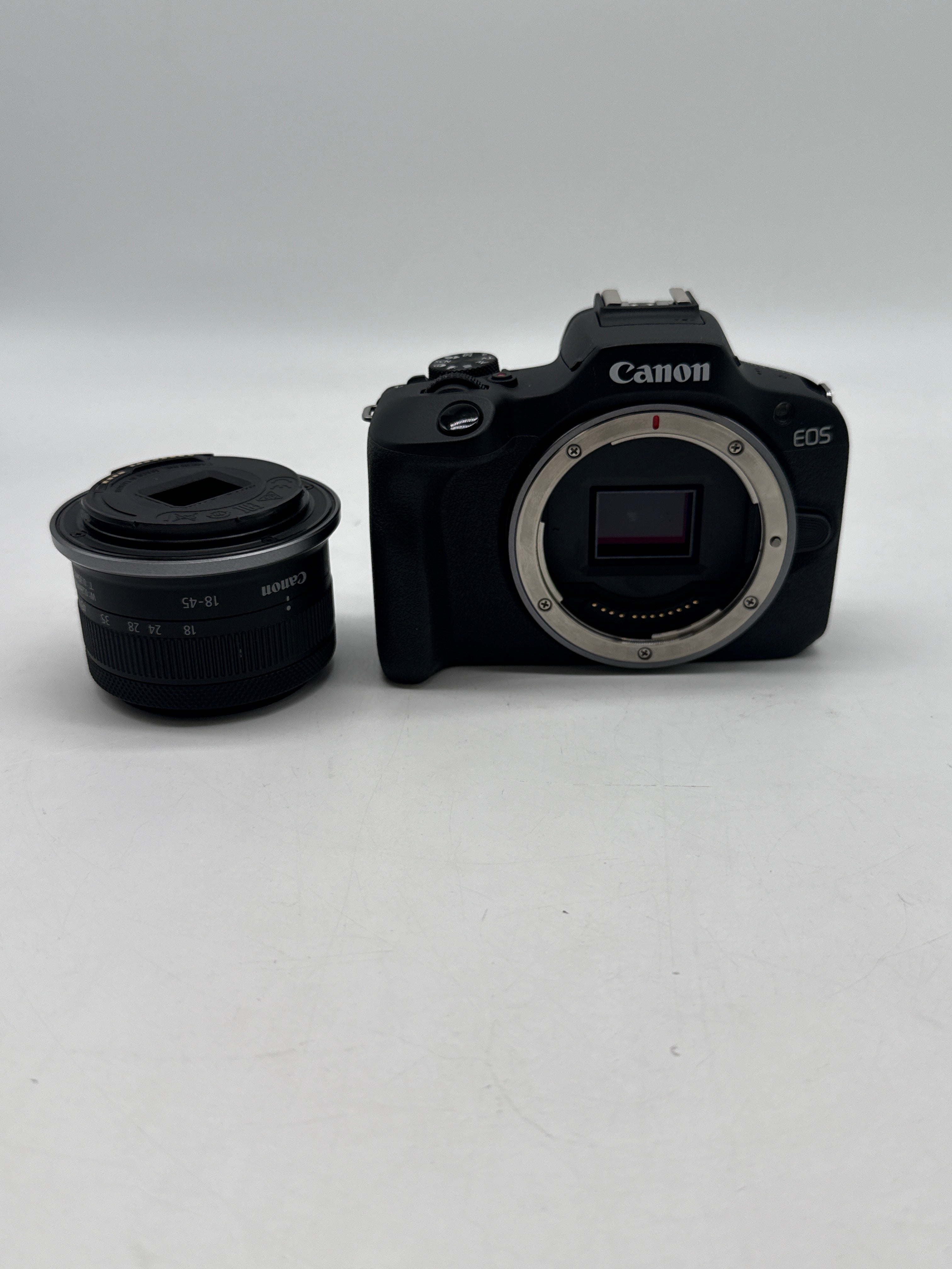 Canon EOS R100 24.1MP Mirrorless Camera w/ RF-S 18-45mm - Used