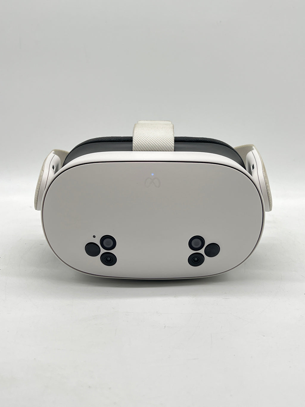 Meta Quest 3s 128GB Standalone VR Headset White - Remotely Managed