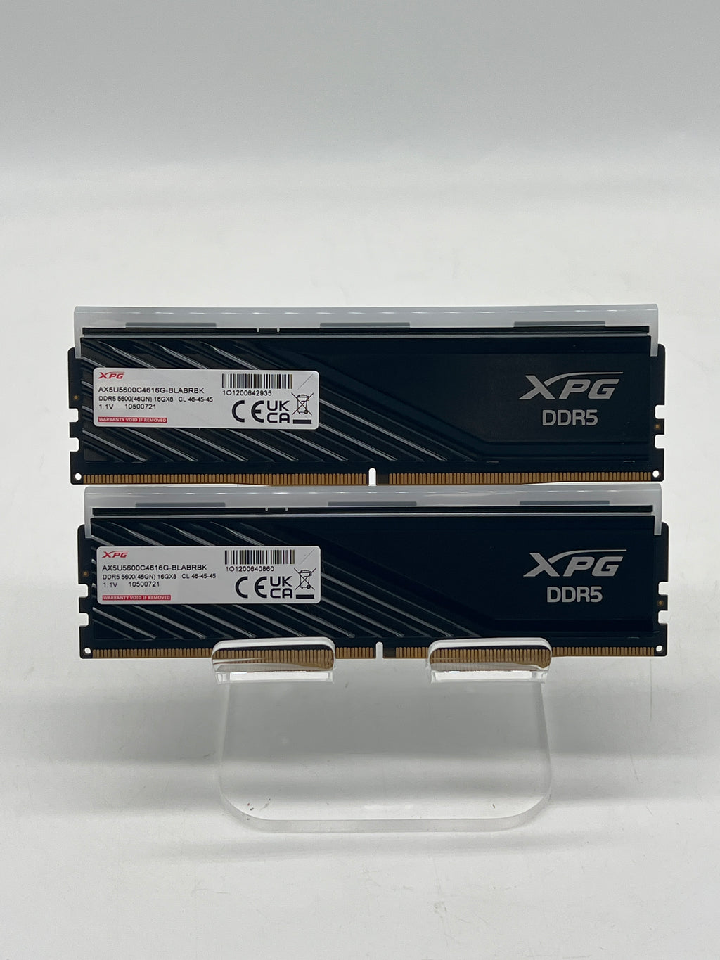 XPG 32GB (2x16GB) RAM DDR5 5600MHz AX5U5600C4616G-BLABRBK