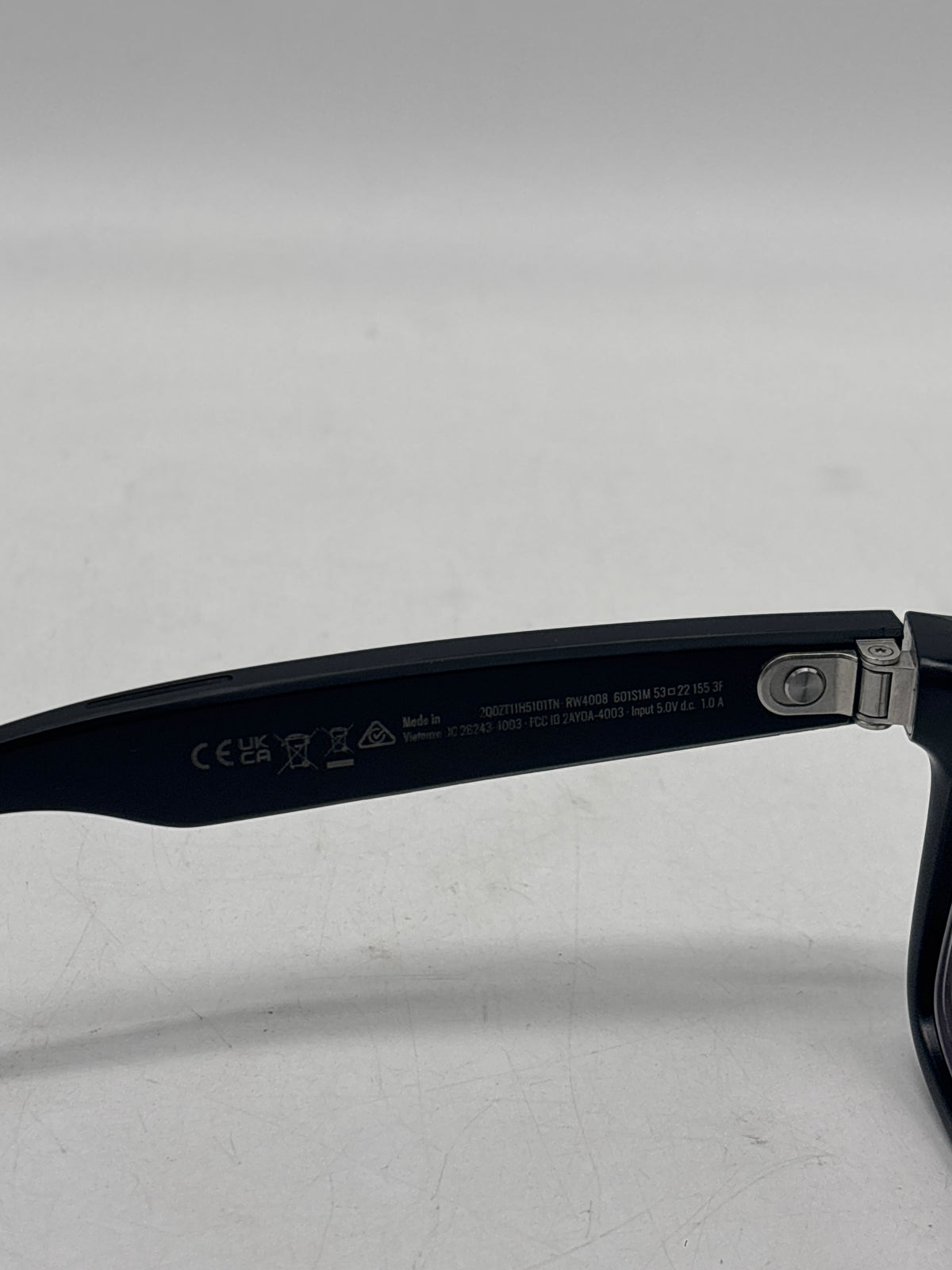 Ray-Ban Meta Wayfarer RW4008 Smart Glasses w/ Camera Black - Used