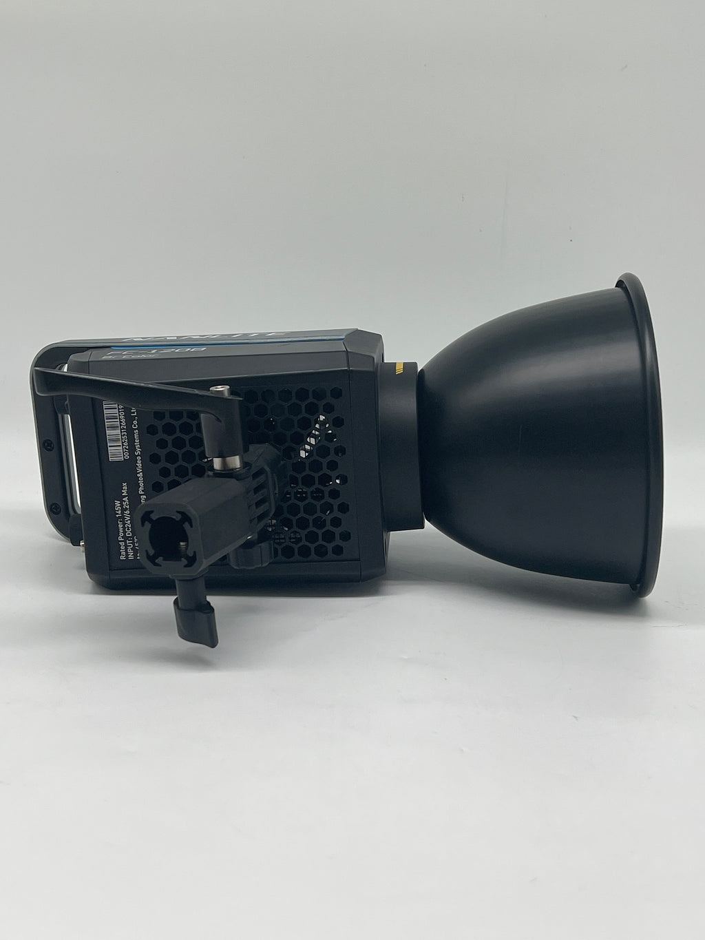 Nanlite FC-120B Compact COB LED Video Light - Used With Box