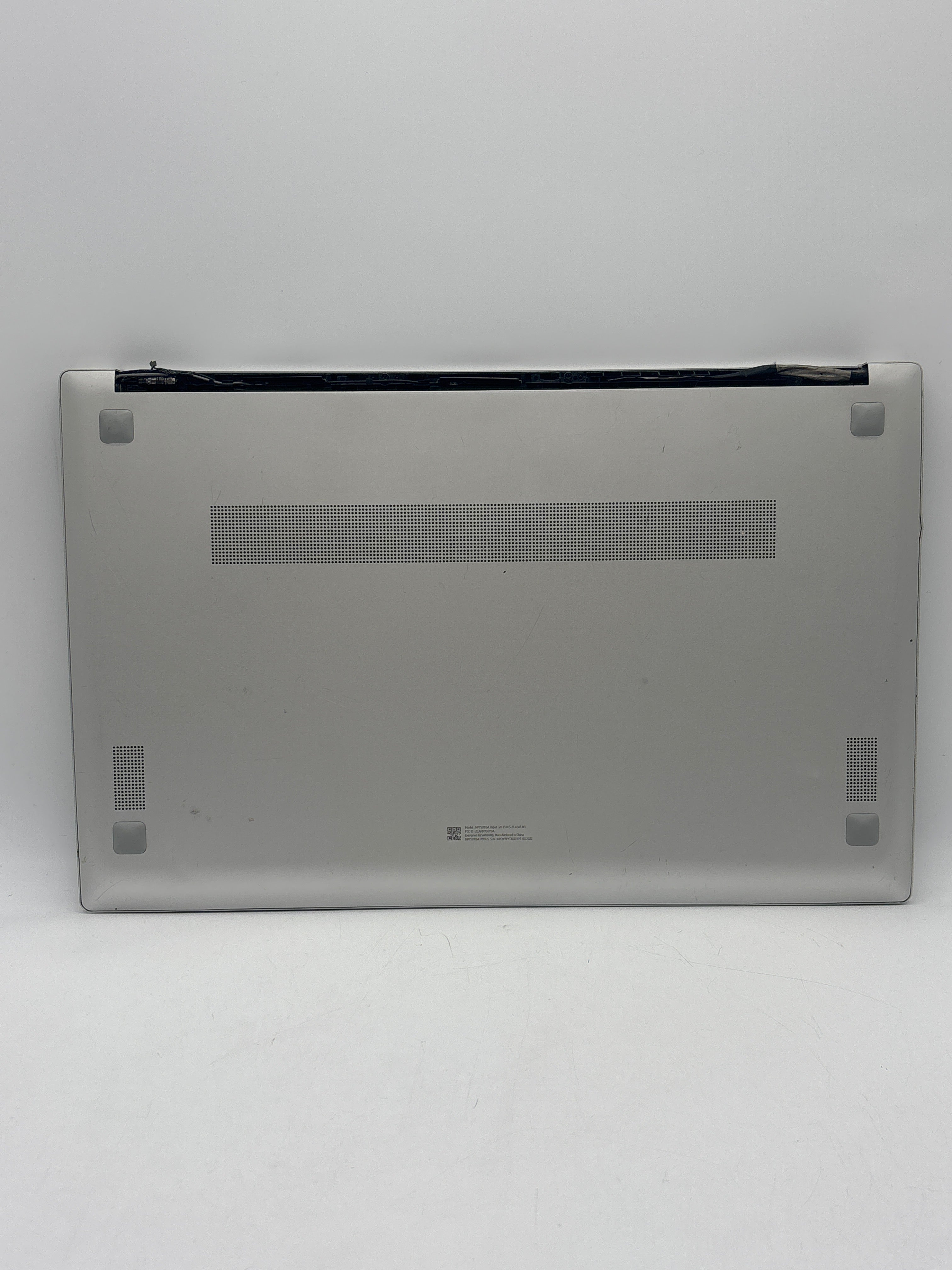 Samsung np750tda i5-1135g7 8GB RAM 256GB SSD - For parts (Read DESC)
