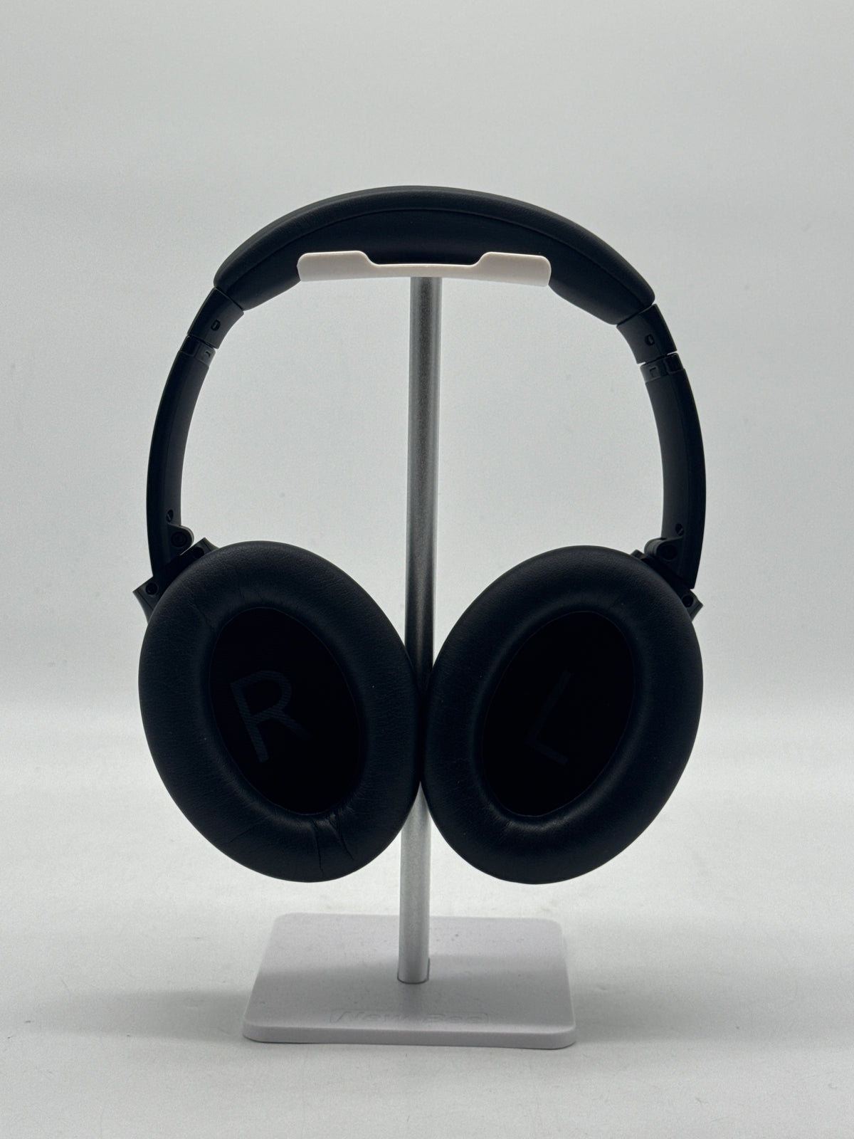 Bose QuietComfort Headphones Noise Cancelling Black - Used