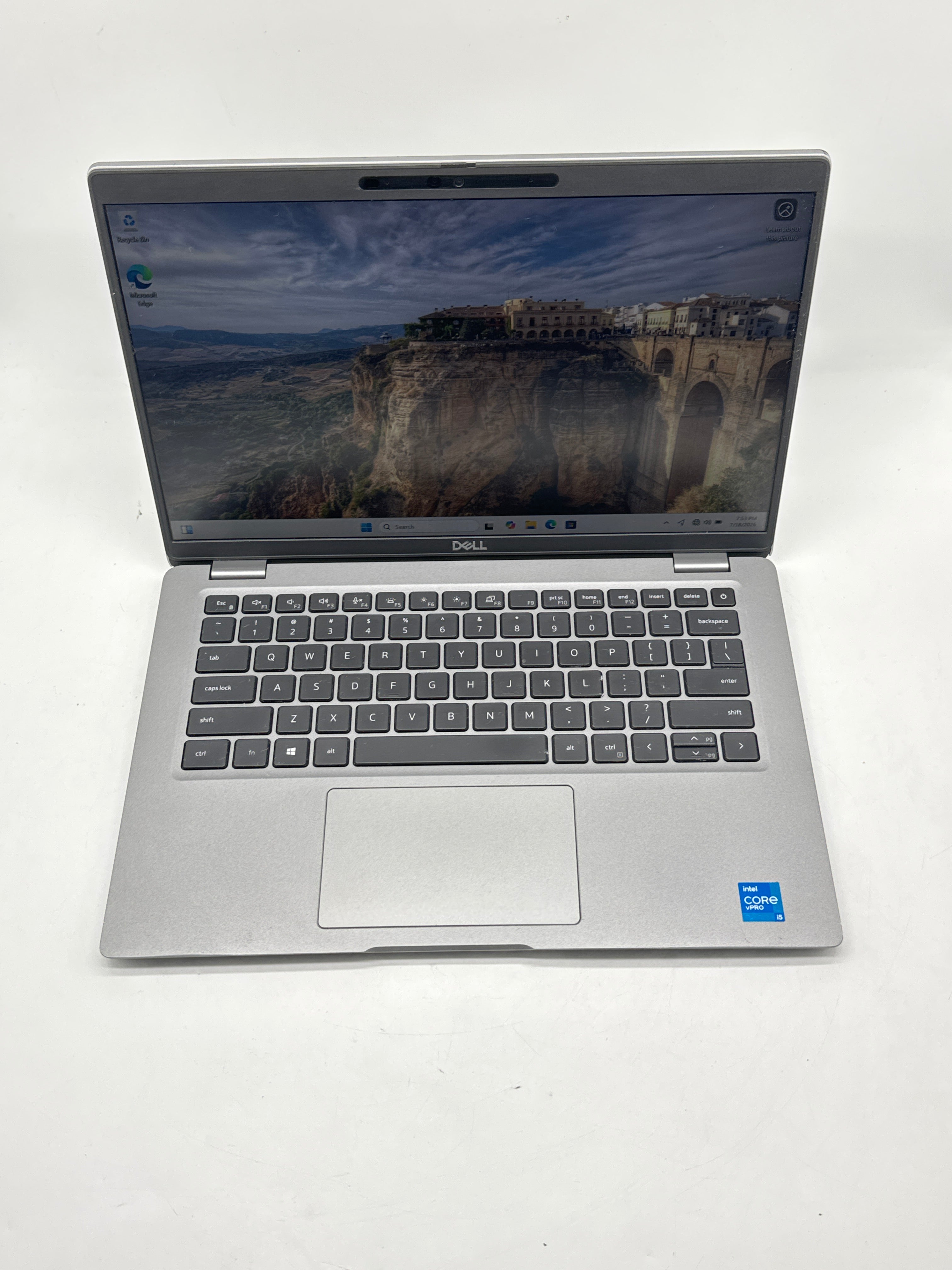 Dell Latitude 5420 i5-1145G7 16GB RAM 256GB SSD - Cracked Corners