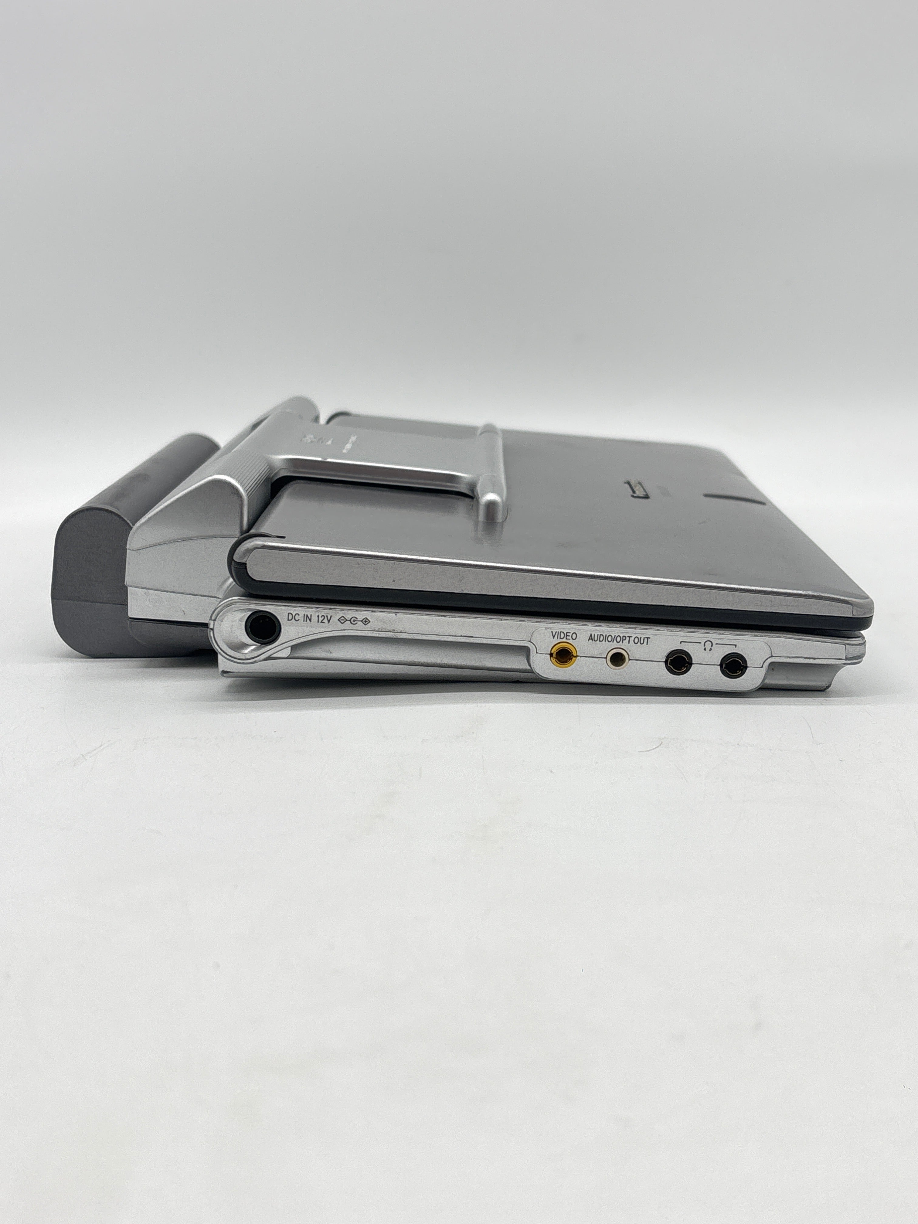 Panasonic DVD-LX97 DVD Player 9" Silver