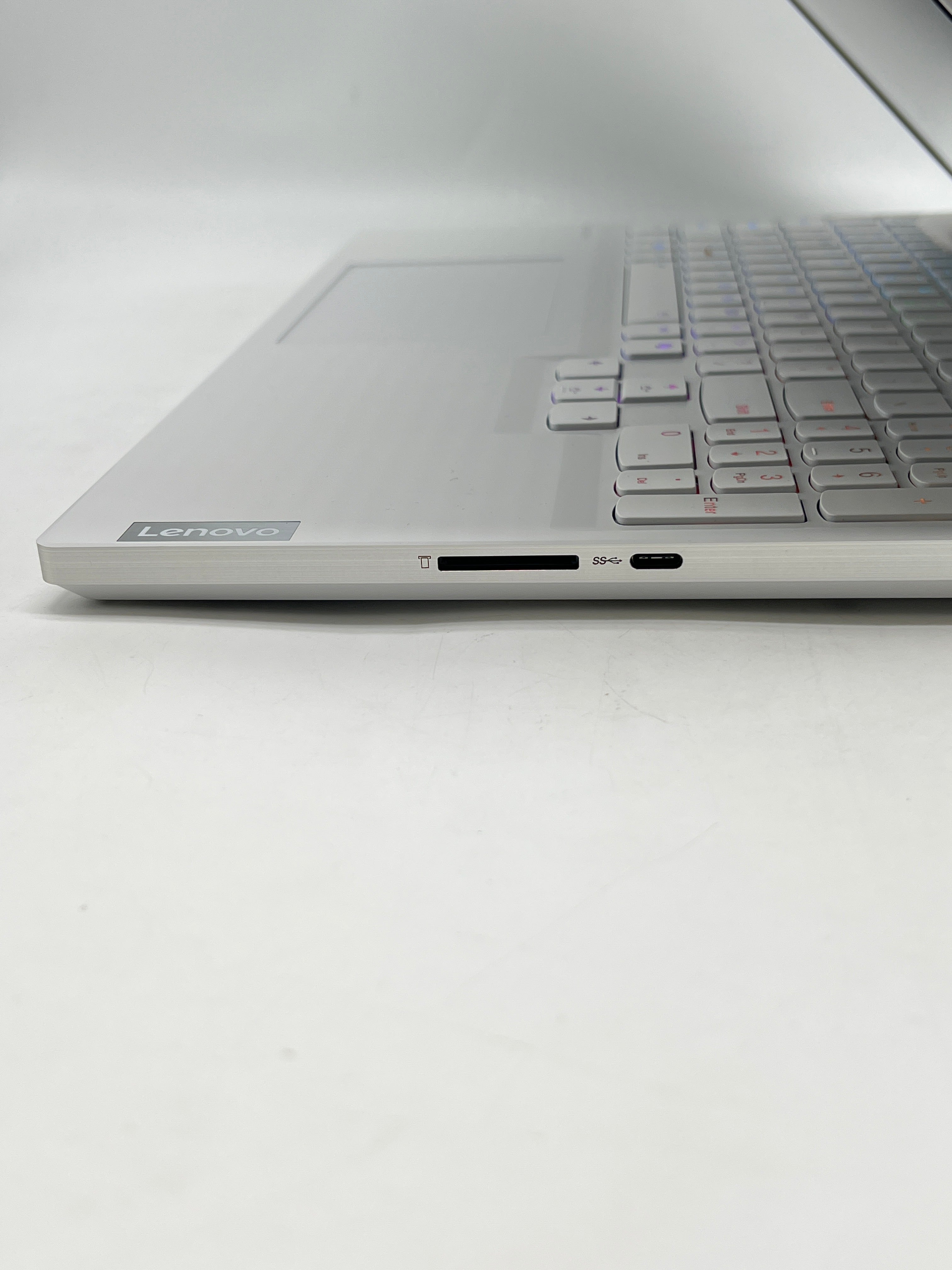 Lenovo Legion 7 16IRX9 i9-14900HX 32GB RAM 1TB SSD RTX 4070 S- Used