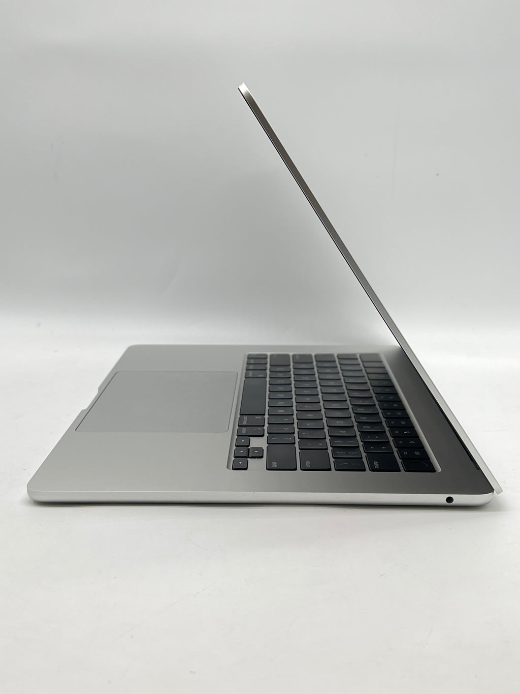 Apple MacBook Air 15" A3114 M3 24GB RAM 1TB SSD 2024 - Used