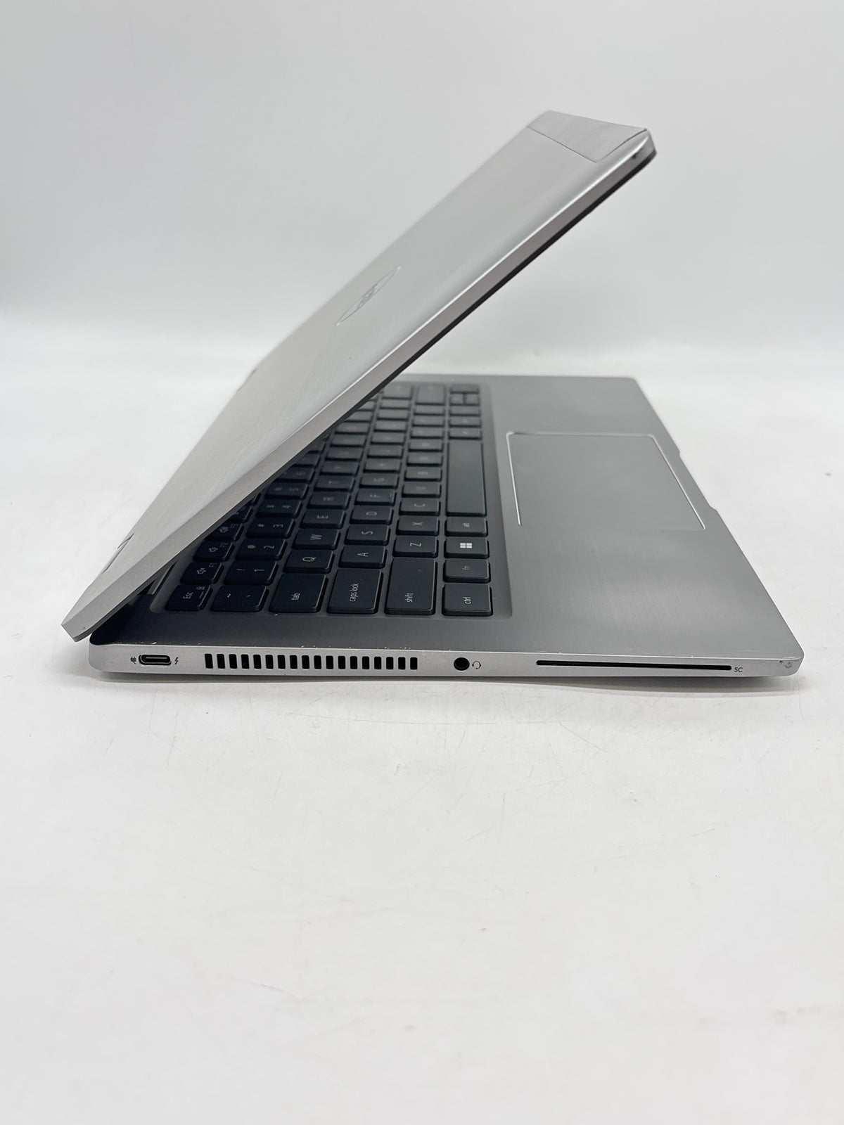 Dell Latitude 7420 14" Core i7-1165G7 16GB RAM 512GB SSD - Broken Charging Port