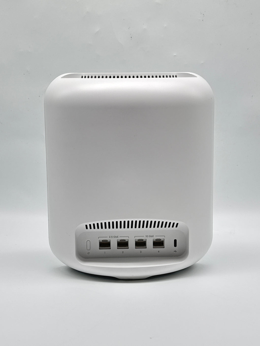 eero Max 7 Tri-Band Mesh Wi-Fi 7 Router V010001 - For Parts