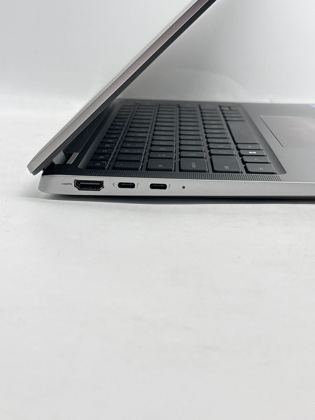 Dell Latitude 7440 P174G i5-1340P 16GB RAM 512GB SSD - Used